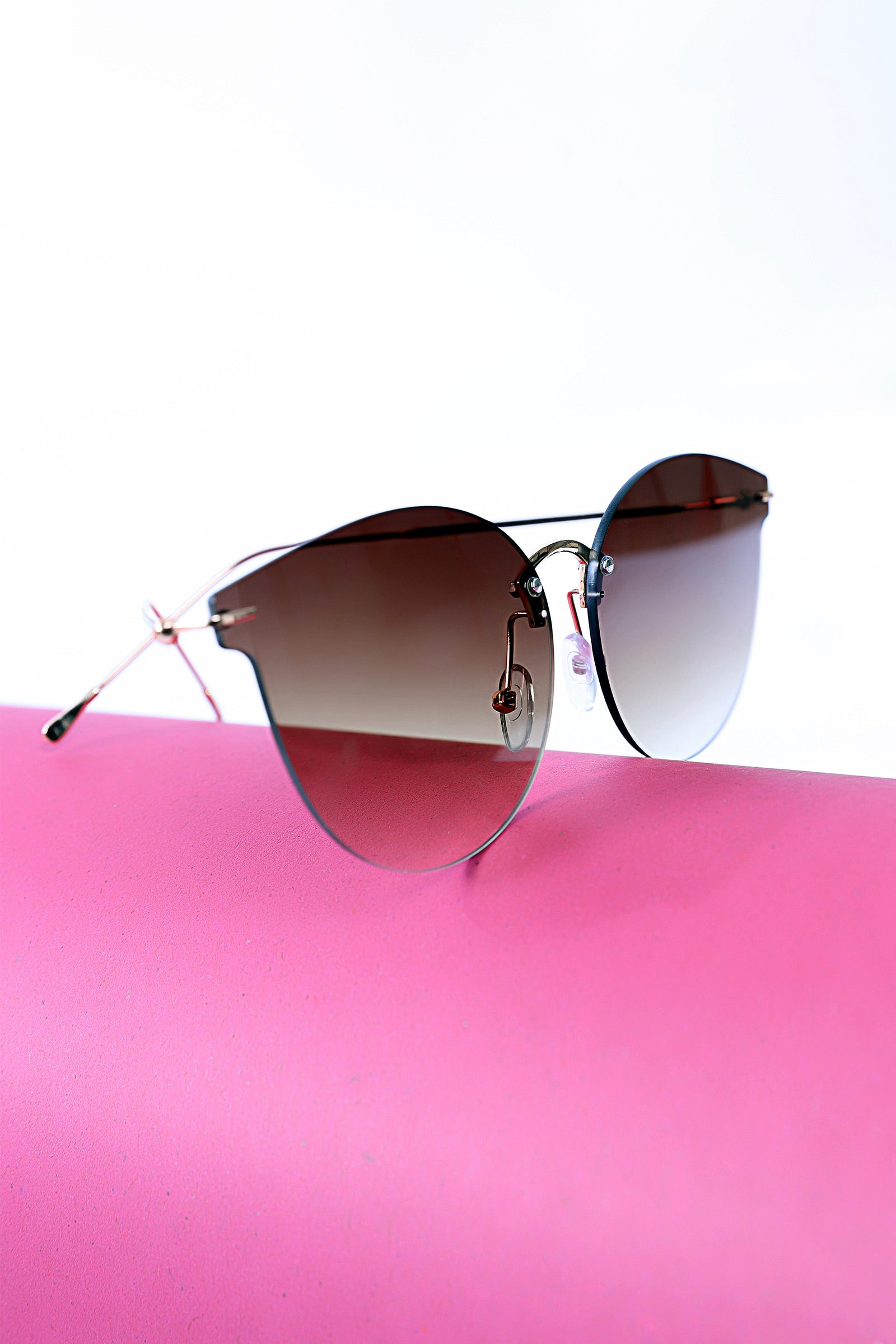 Oval 2025 rimless sunglasses