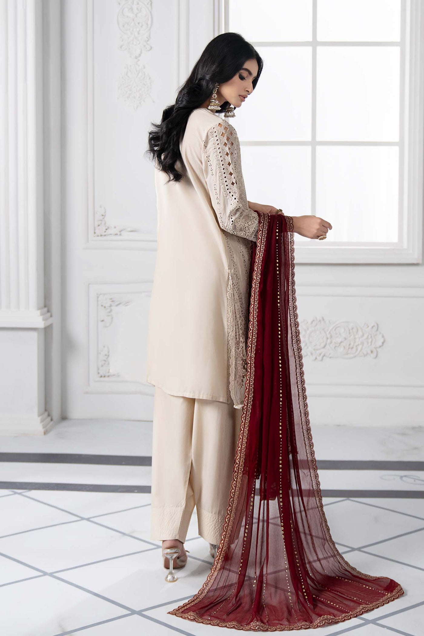 3 Piece Embroidered Lawn Suit | DS-2511-B