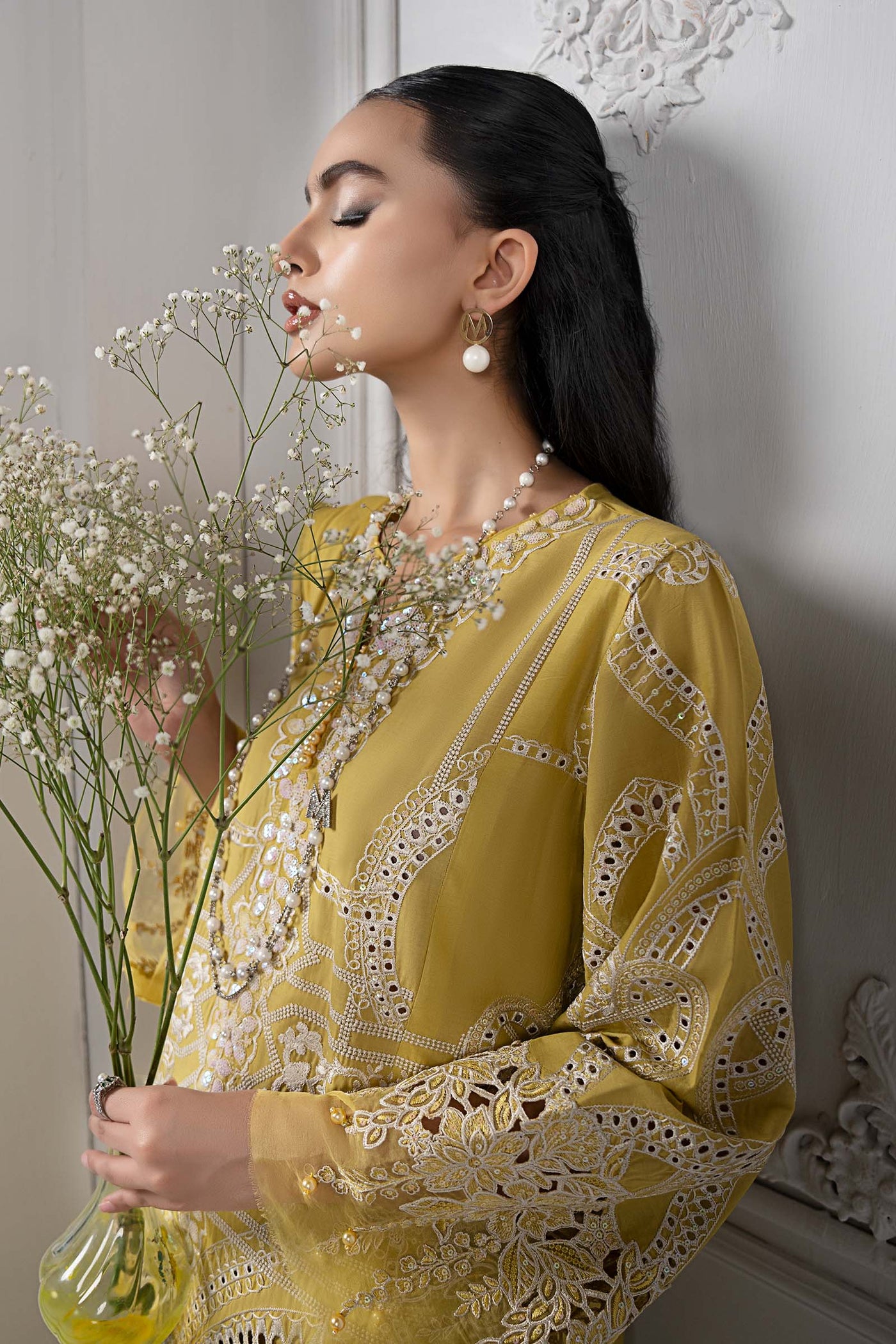 3 Piece Embroidered Lawn Suit | DS-2512-A