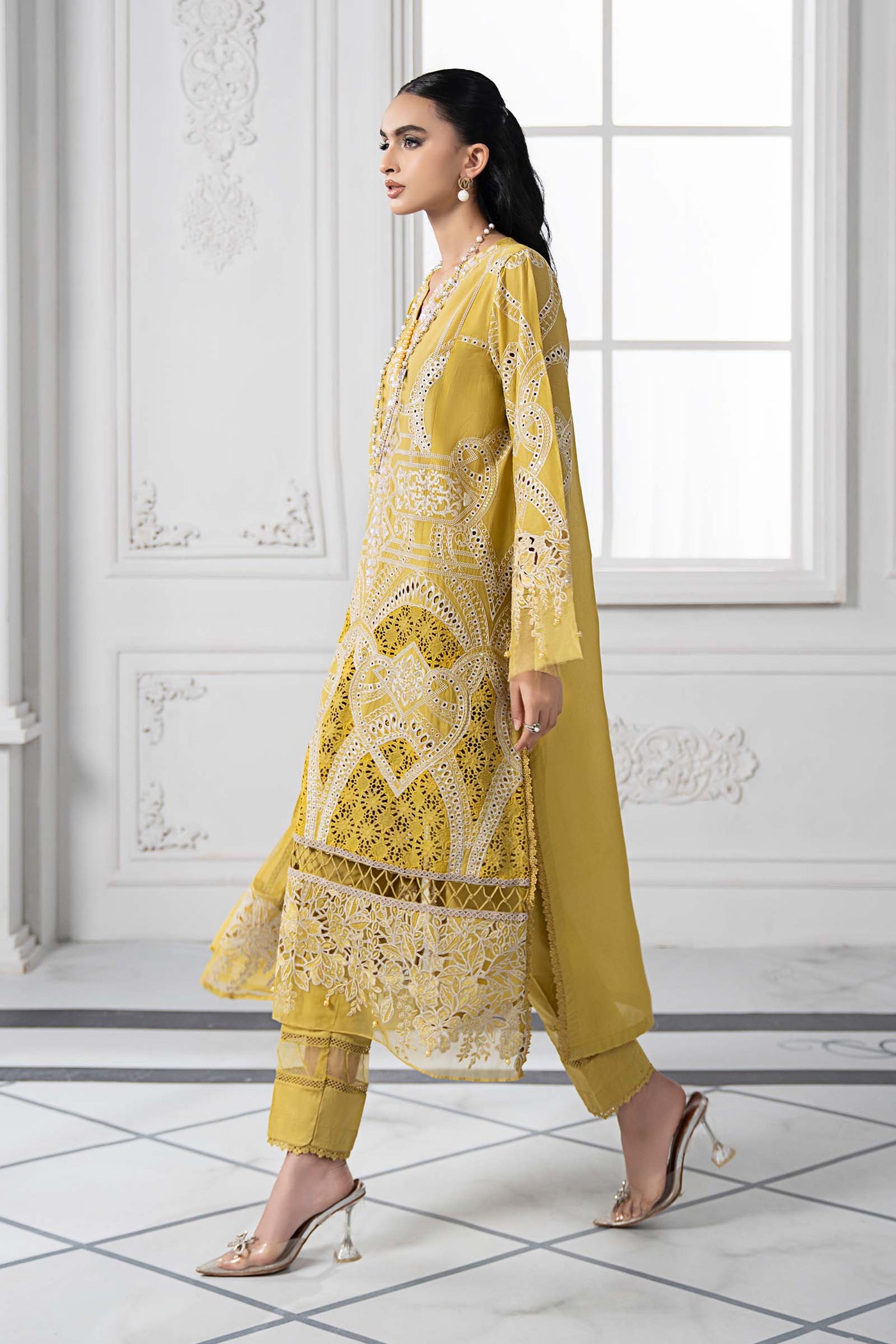 3 Piece Embroidered Lawn Suit | DS-2512-A