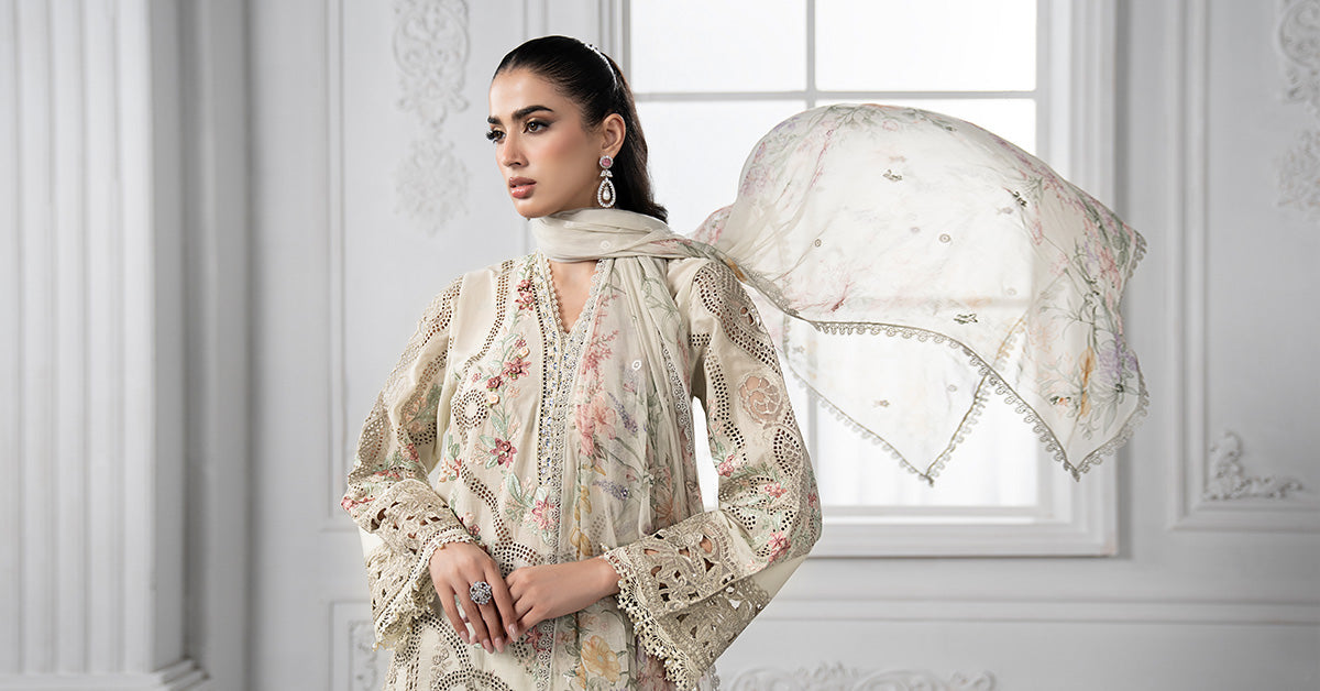 3 Piece Embroidered Lawn Suit | DS-2514-B