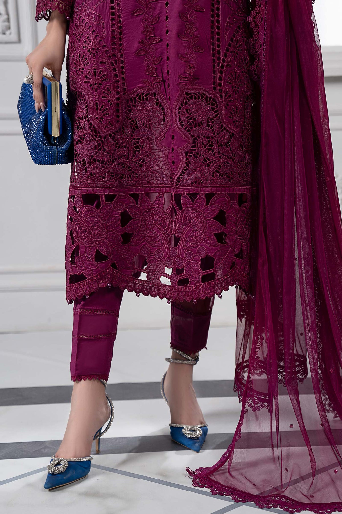 3 Piece Embroidered Lawn Suit | DS-2502-B