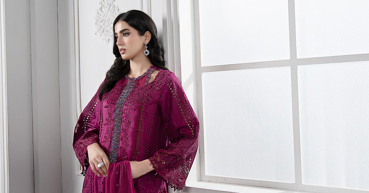 3 Piece Embroidered Lawn Suit | DS-2502-B