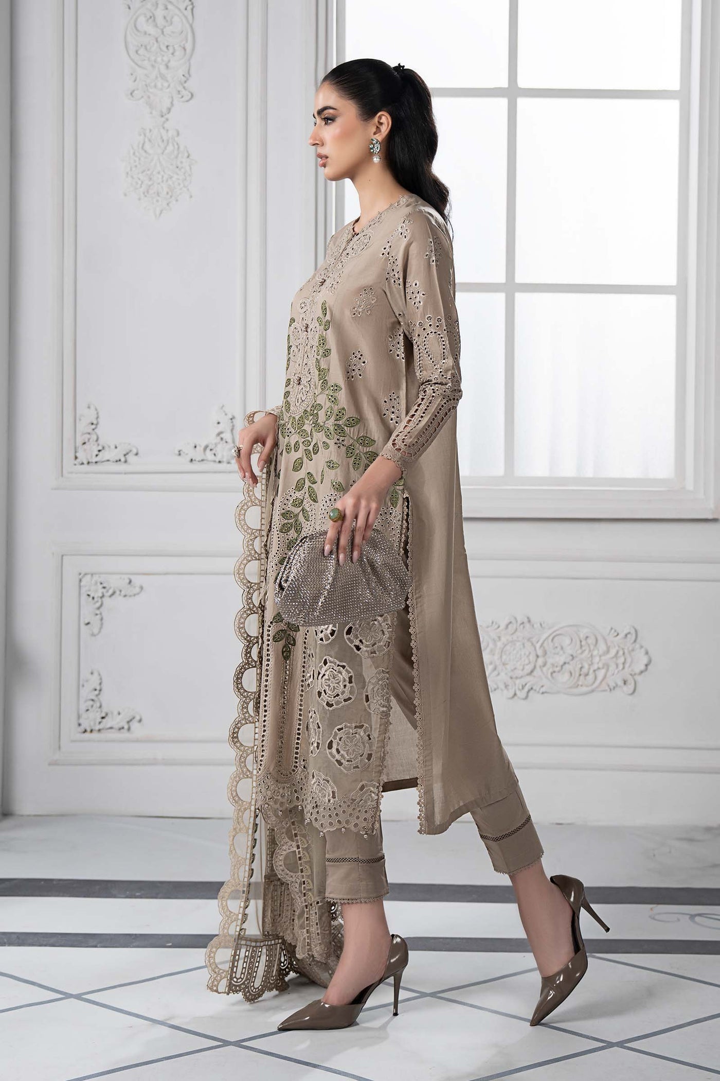 3 Piece Embroidered Lawn Suit | DS-2503-A