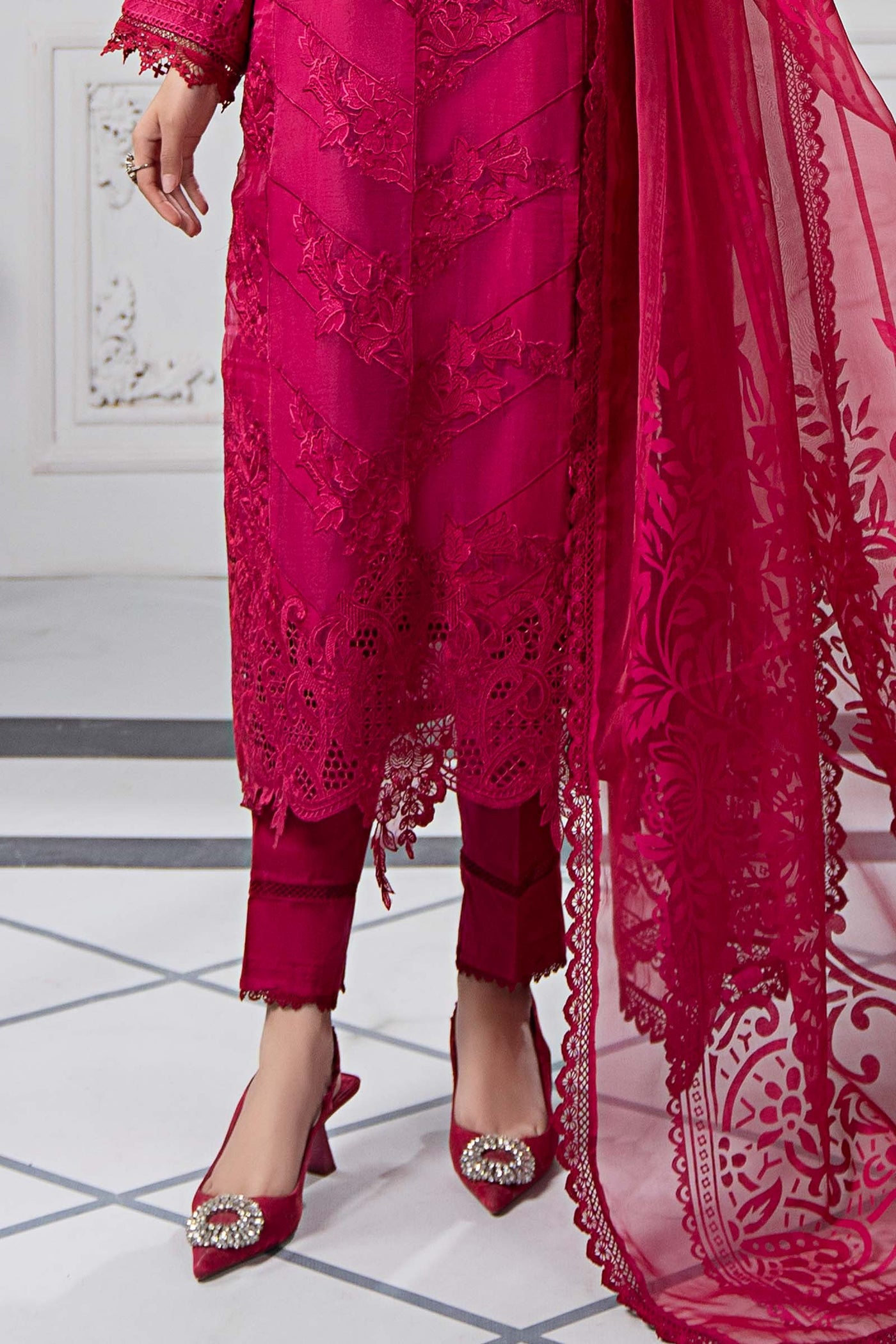 3 Piece Embroidered Lawn Suit | DS-2508-A