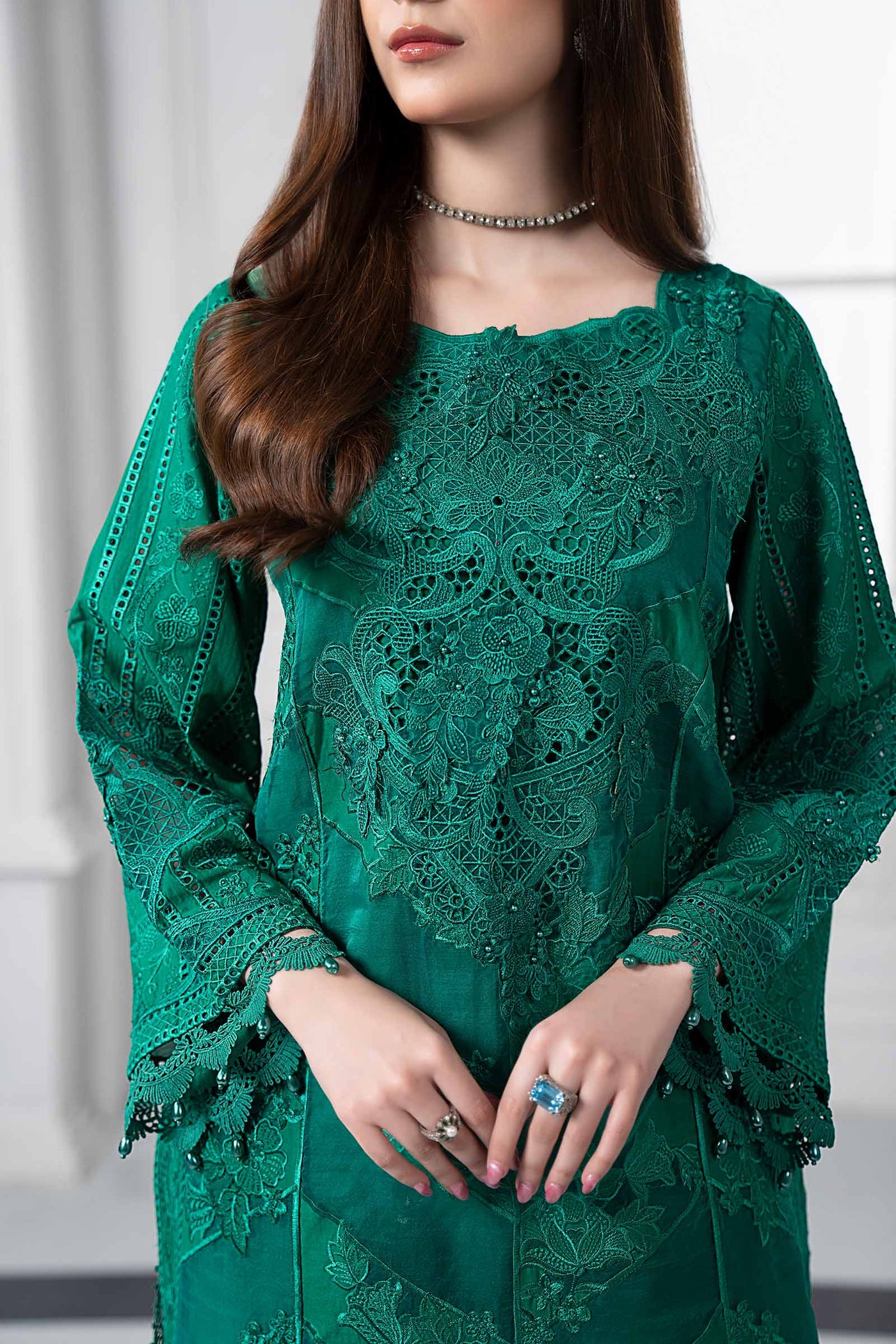 3 Piece Embroidered Lawn Suit | DS-2508-B