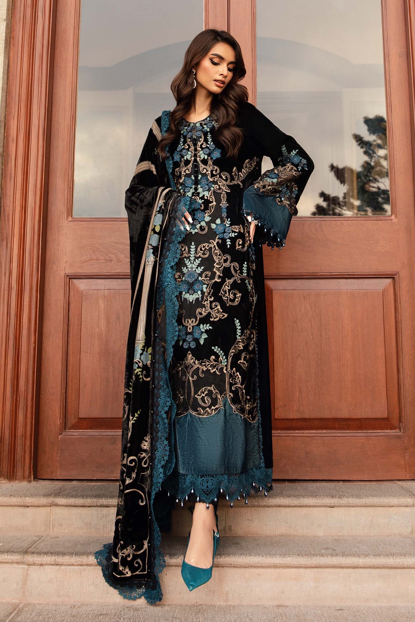 3 Piece Unstitched Embroidered Velvet Suit | DL-1208