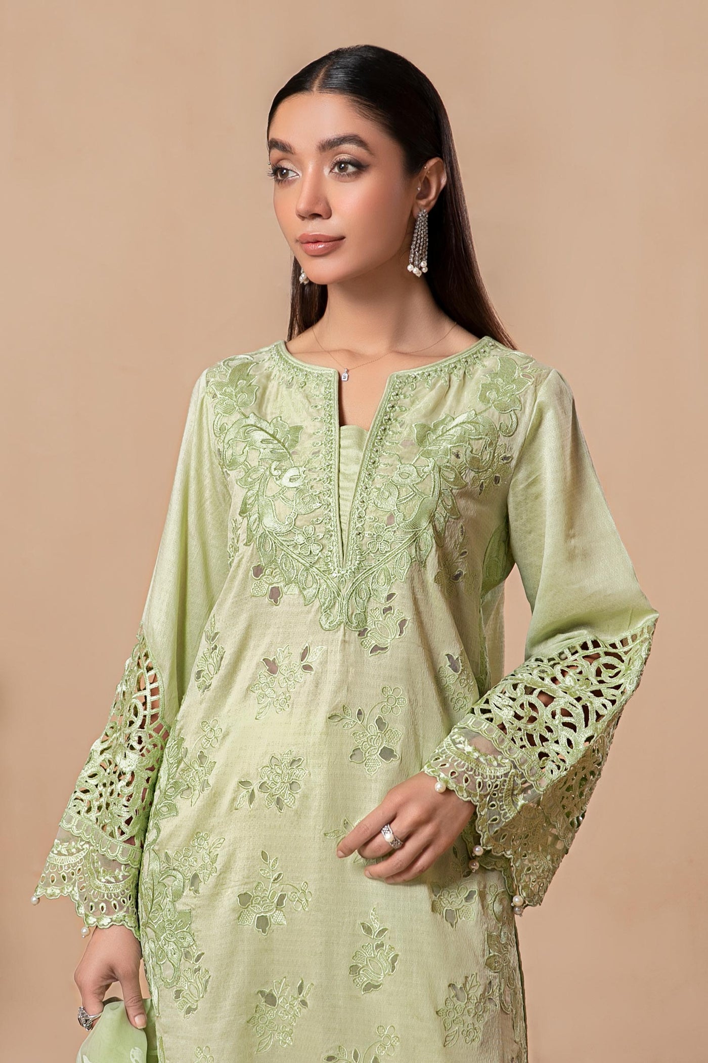 3 Piece Embroidered Lawn Suit | DW-EA24-15