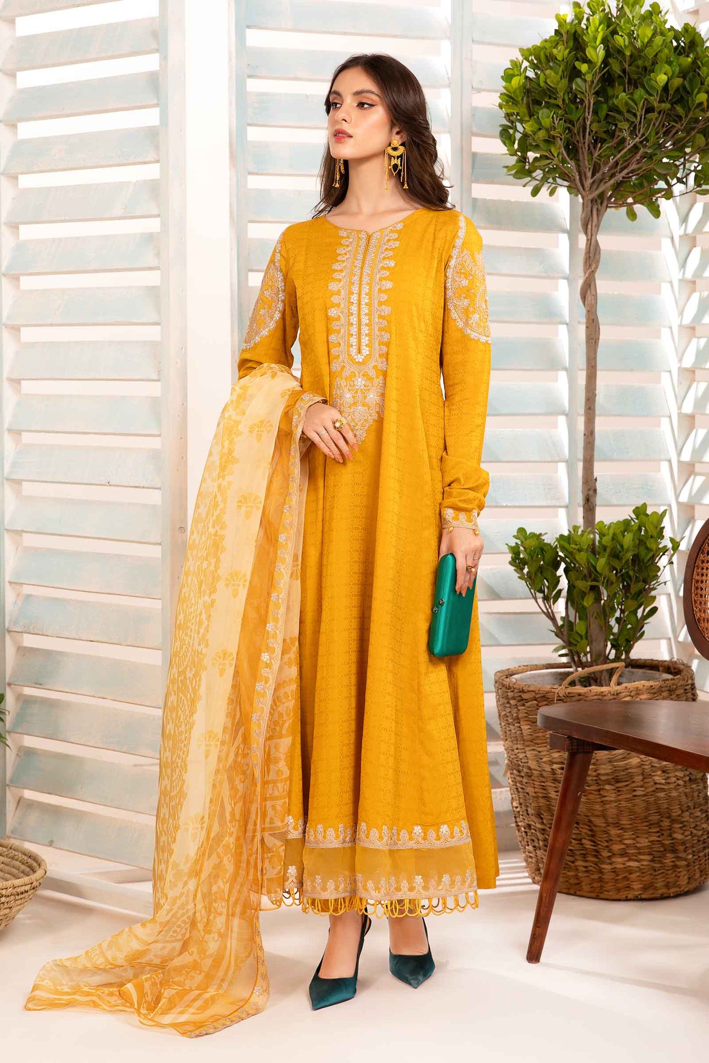 3 Piece Dyed Jacquard Lawn Suit | DW-EA24-34