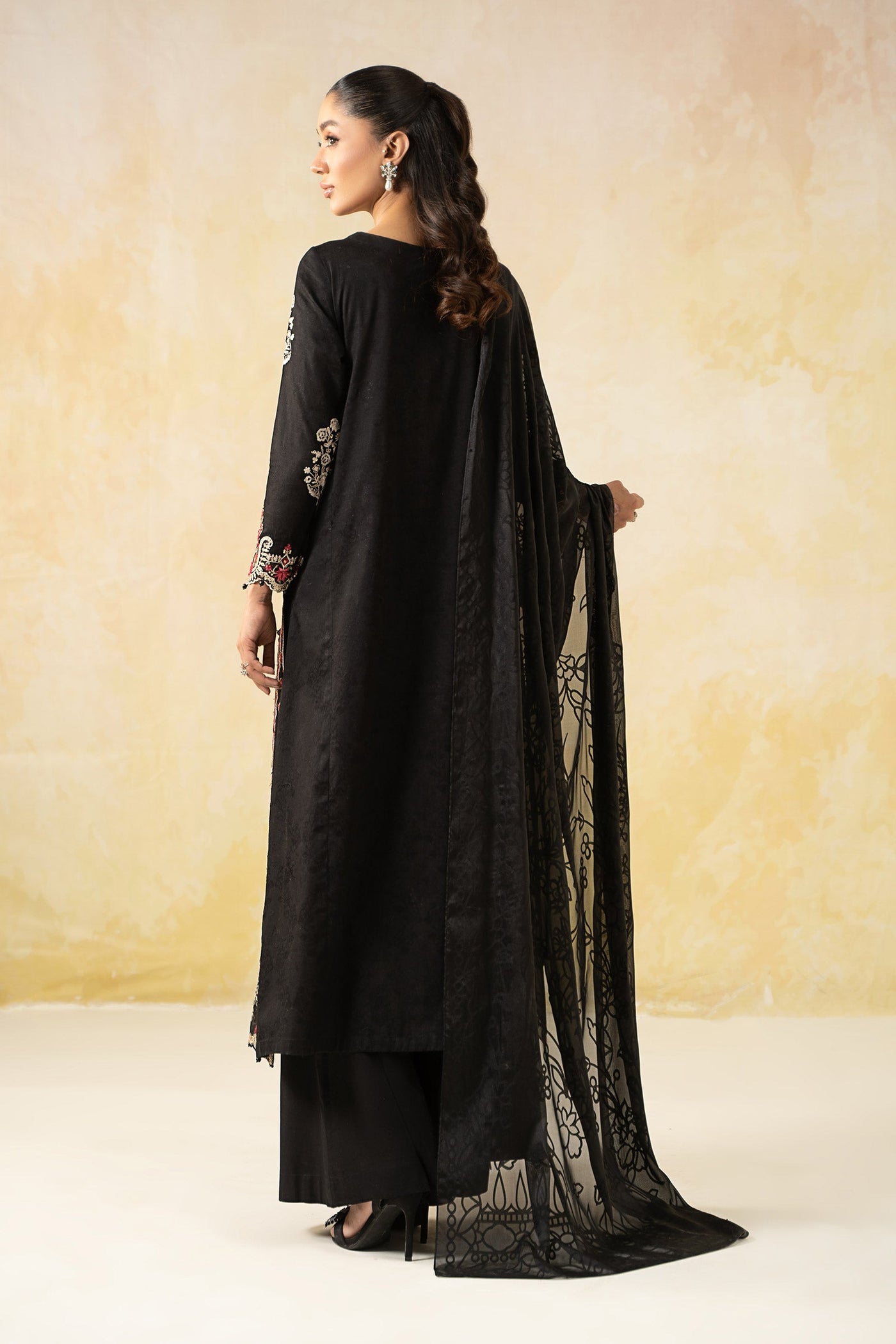 3 Piece Embroidered Self Jacquard Lawn Suit | DW-EF25-03