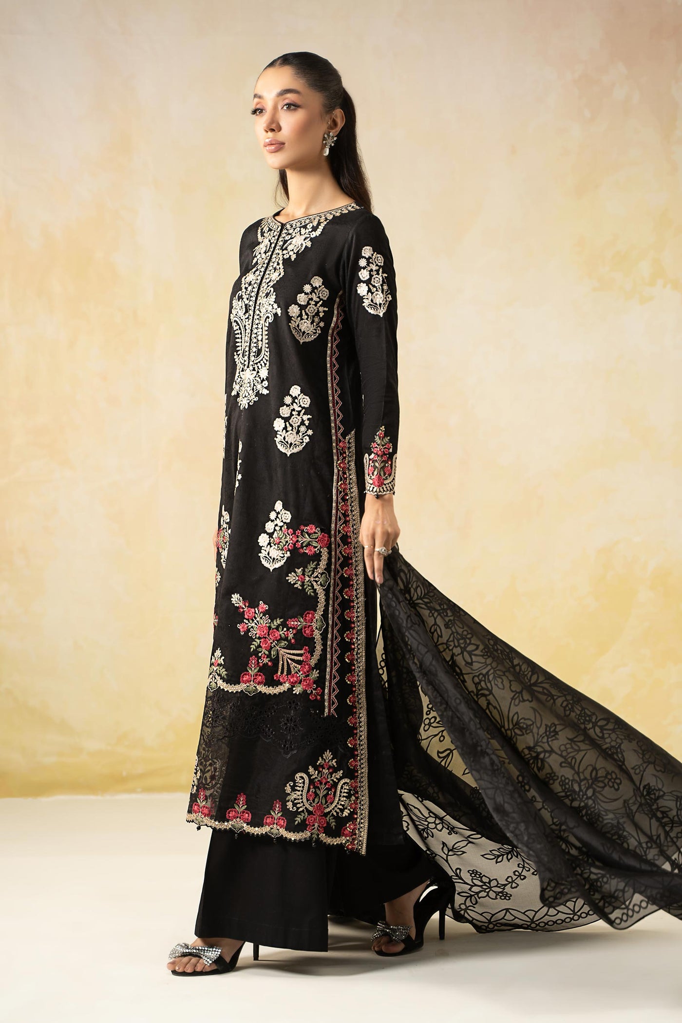 3 Piece Embroidered Self Jacquard Lawn Suit | DW-EF25-03