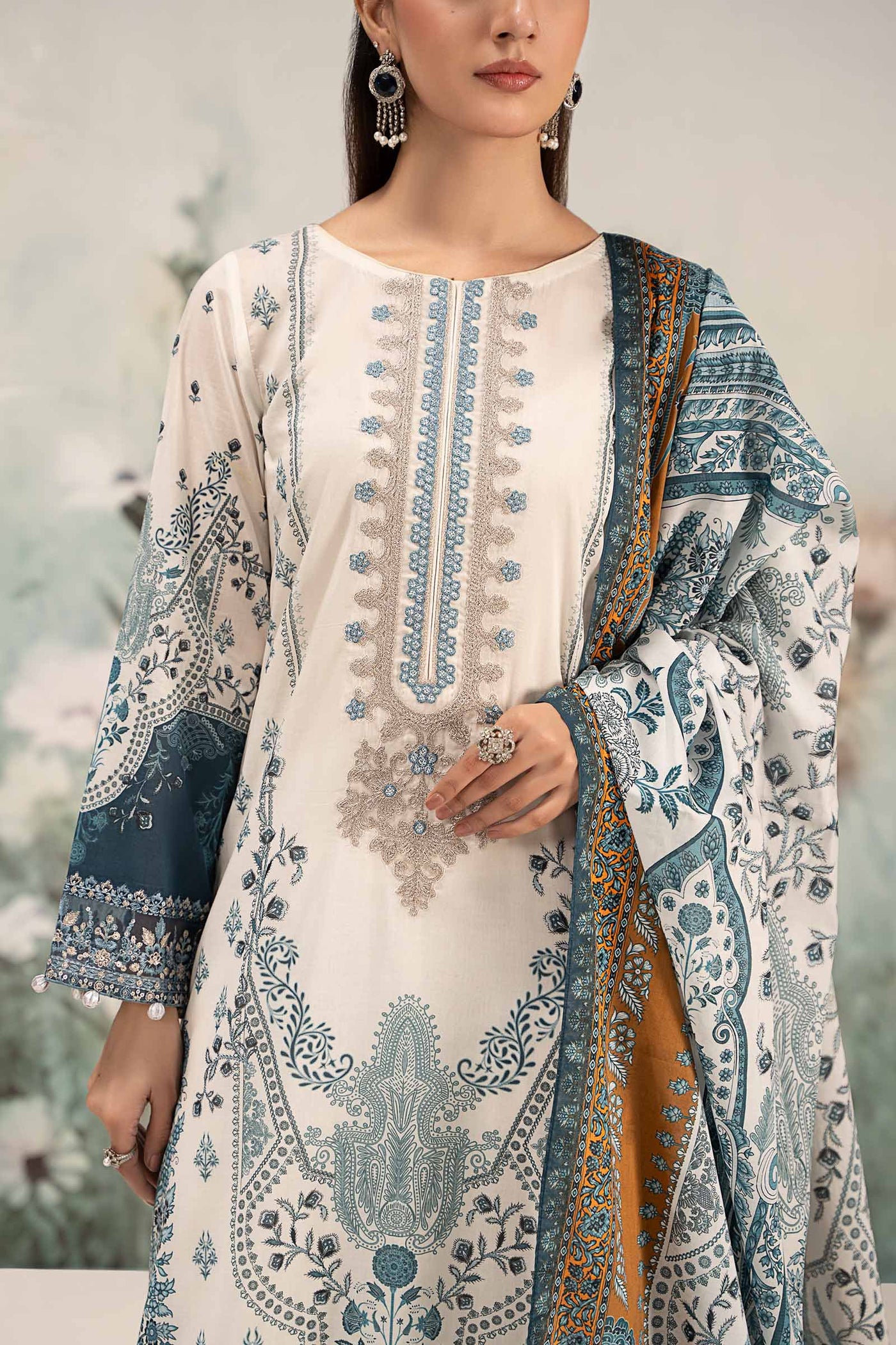 3 Piece Embroidered Lawn Suit | DW-EF25-14