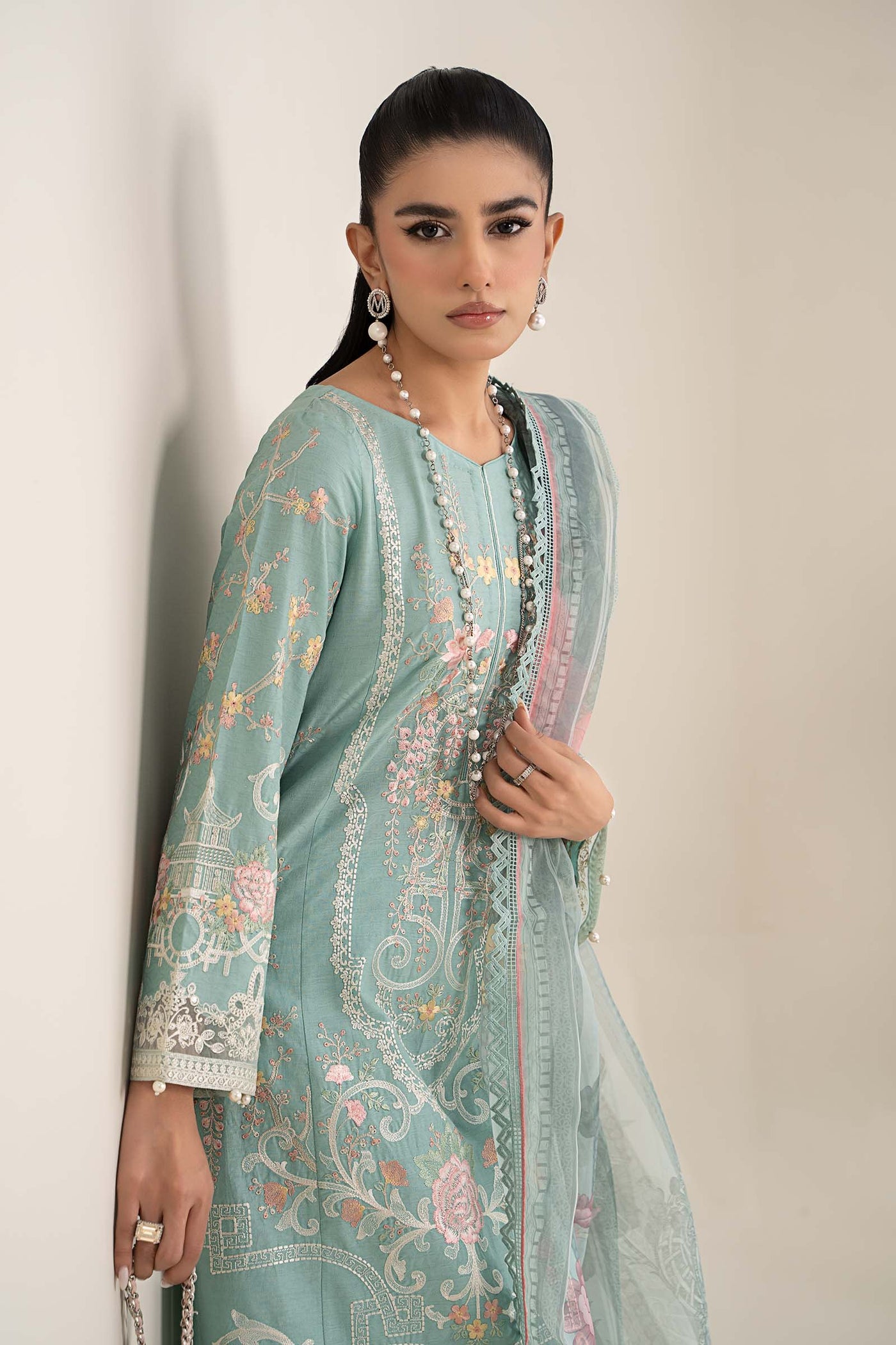 3 Piece Embroidered Self Jacquard Lawn Suit | DW-EF25-49