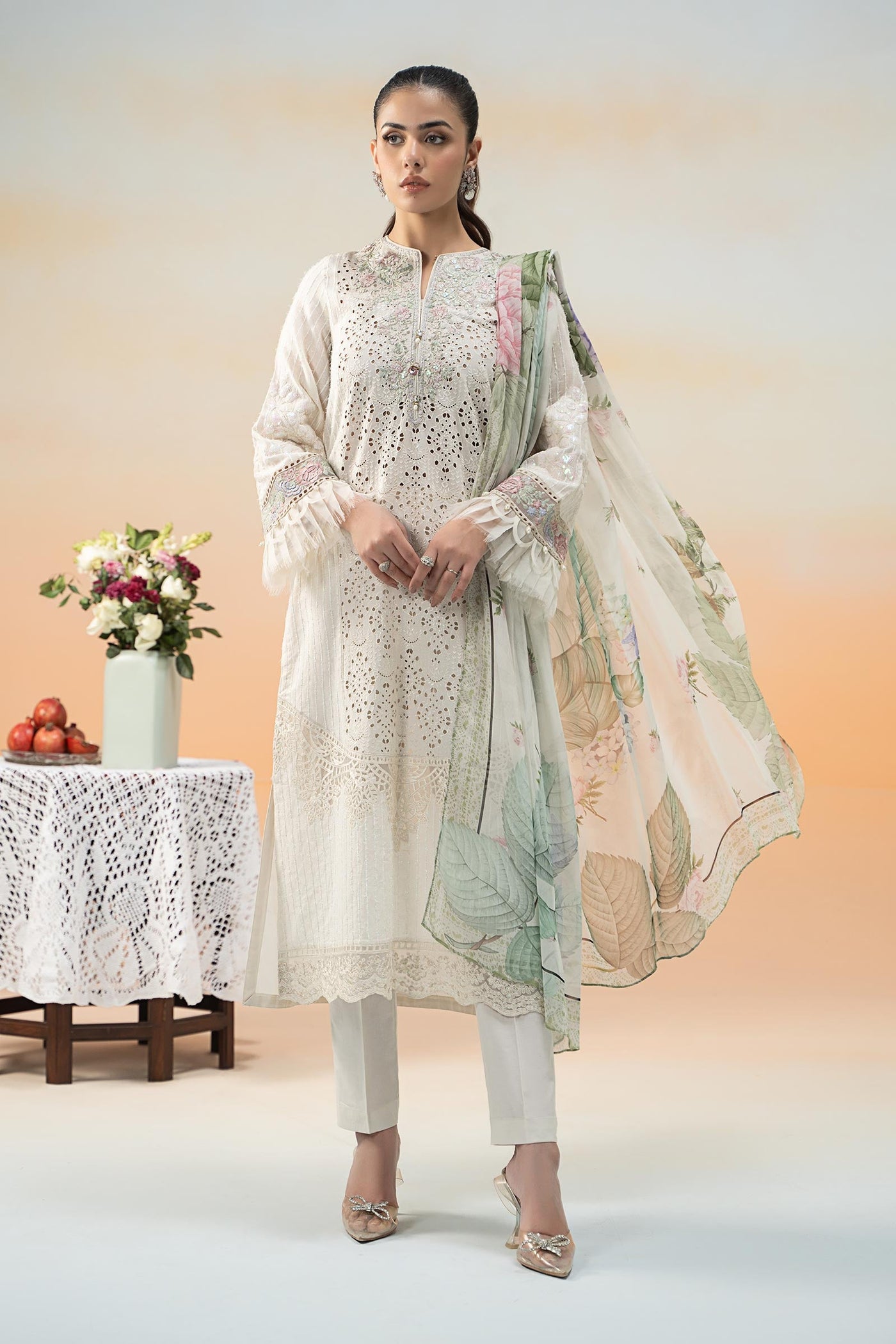 3 Piece Embroidered Lawn Suit | DW-EF25-66