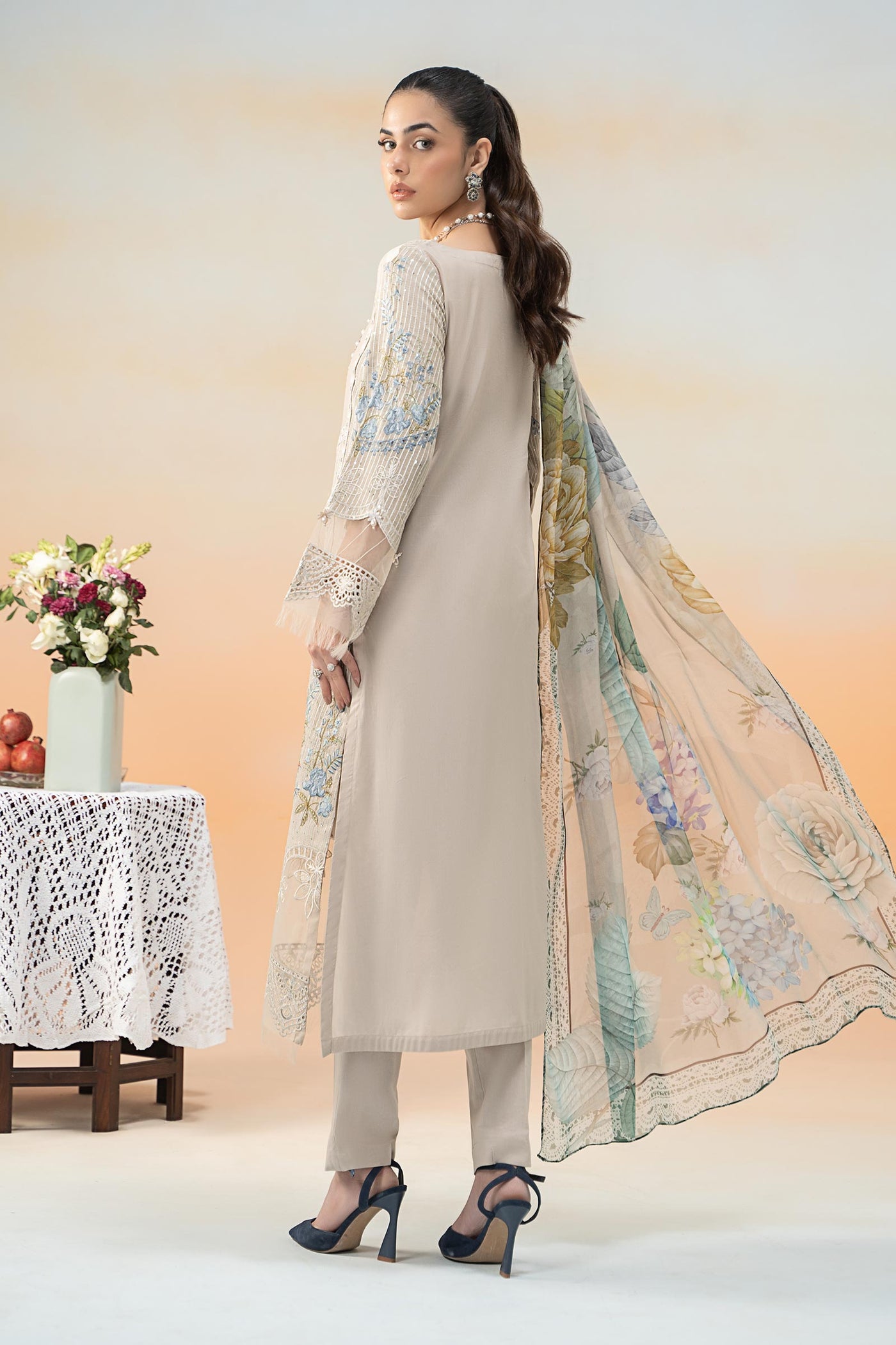 3 Piece Embroidered Lawn Suit | DW-EF25-67