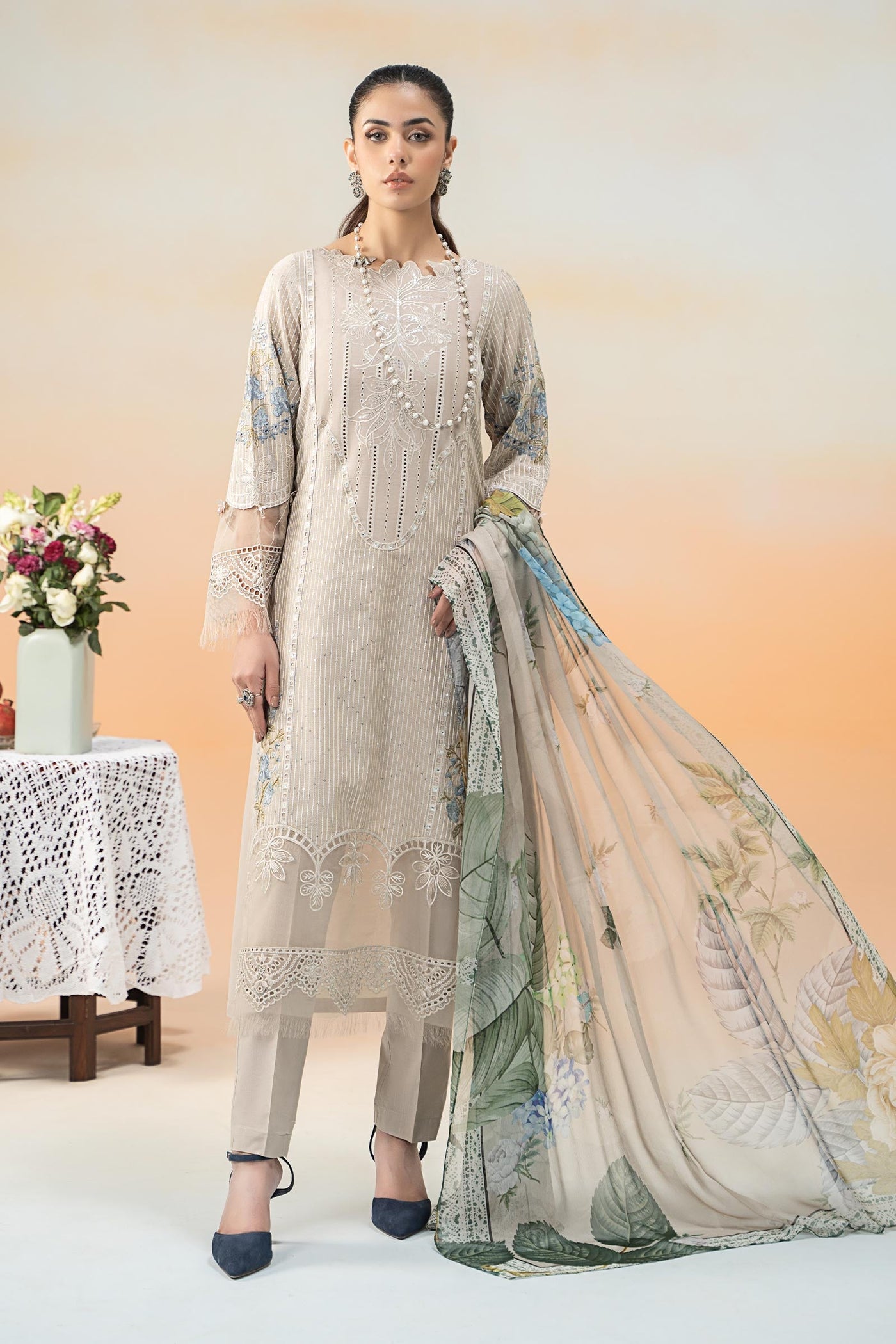 3 Piece Embroidered Lawn Suit | DW-EF25-67