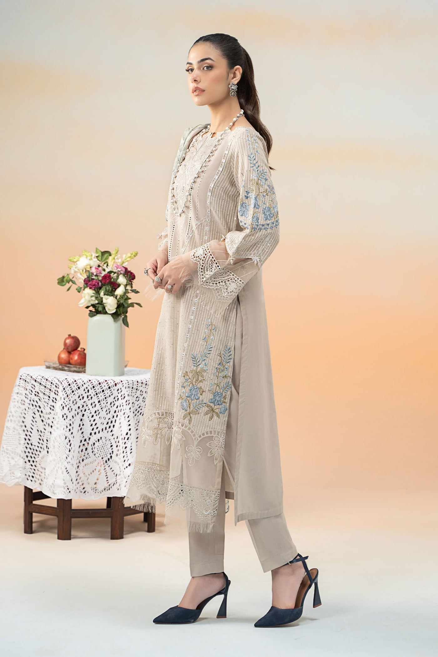 3 Piece Embroidered Lawn Suit | DW-EF25-67