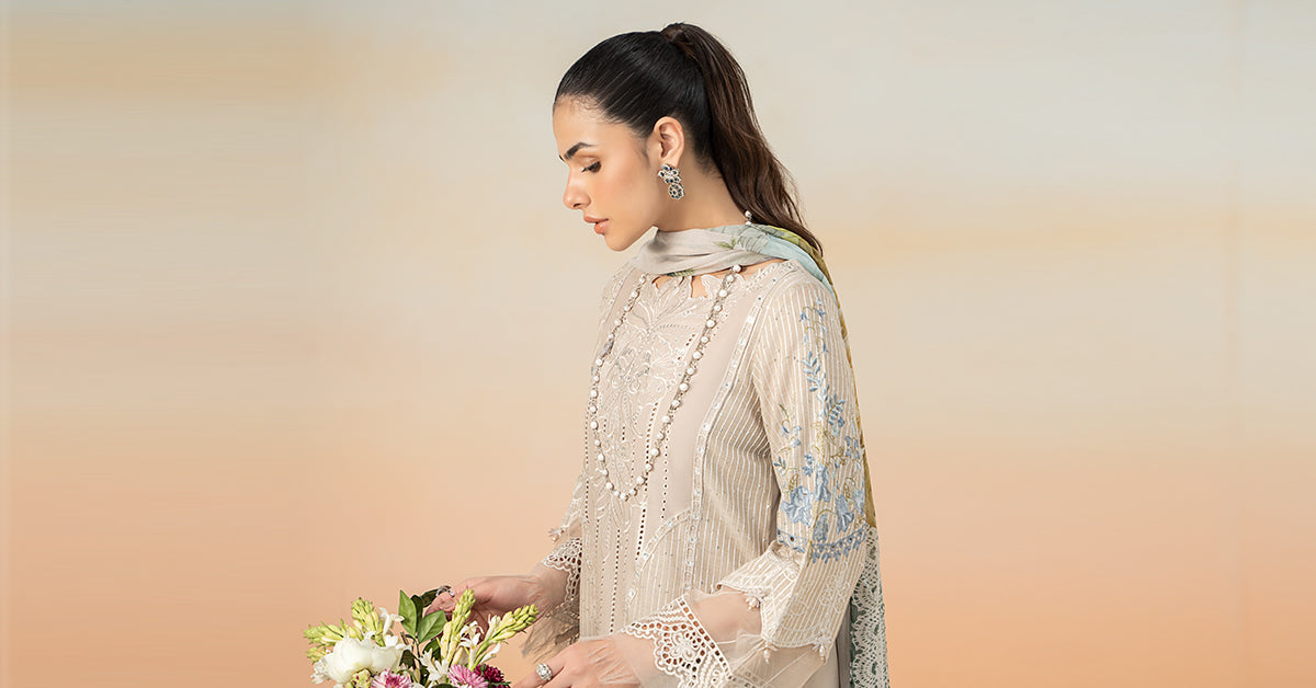 3 Piece Embroidered Lawn Suit | DW-EF25-67