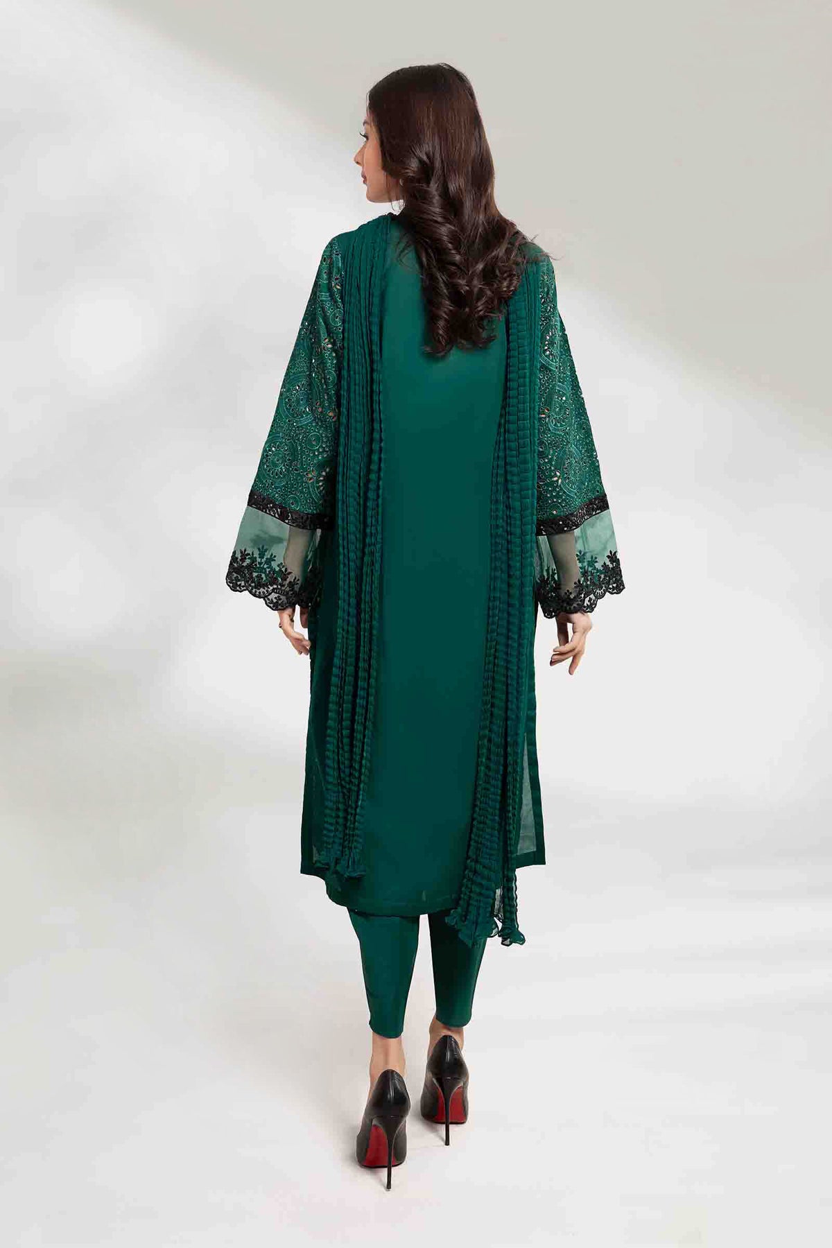 3 Piece Embroidered Lawn Suit | DW-EF22-09R1 – Maria.B. Designs (AE)