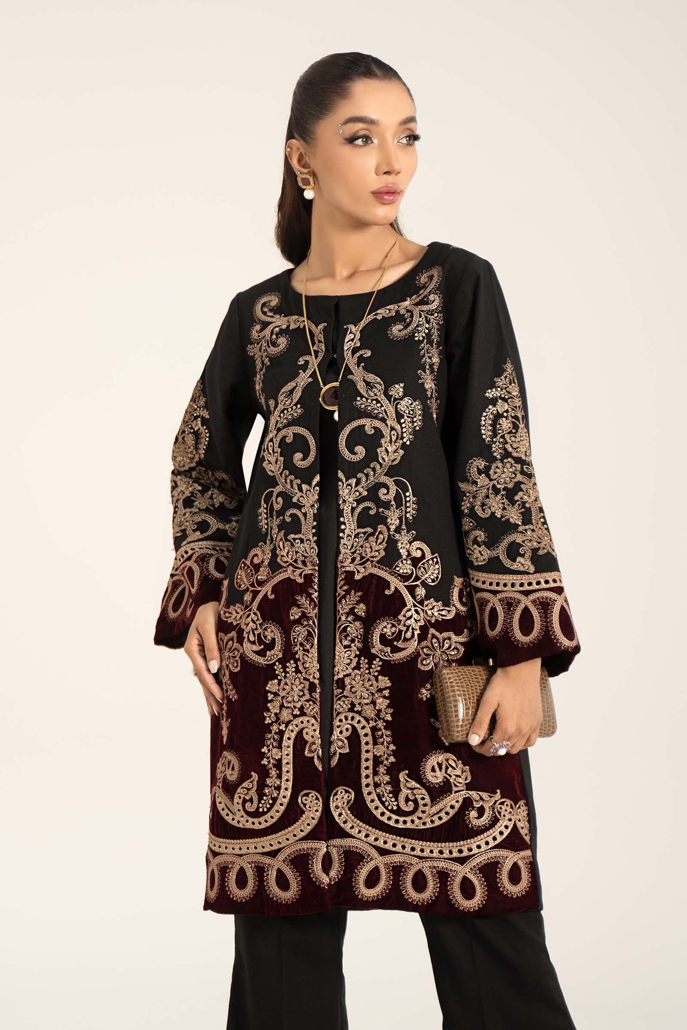 3 Piece Embroidered Khaddar Suit | DW-W24-113