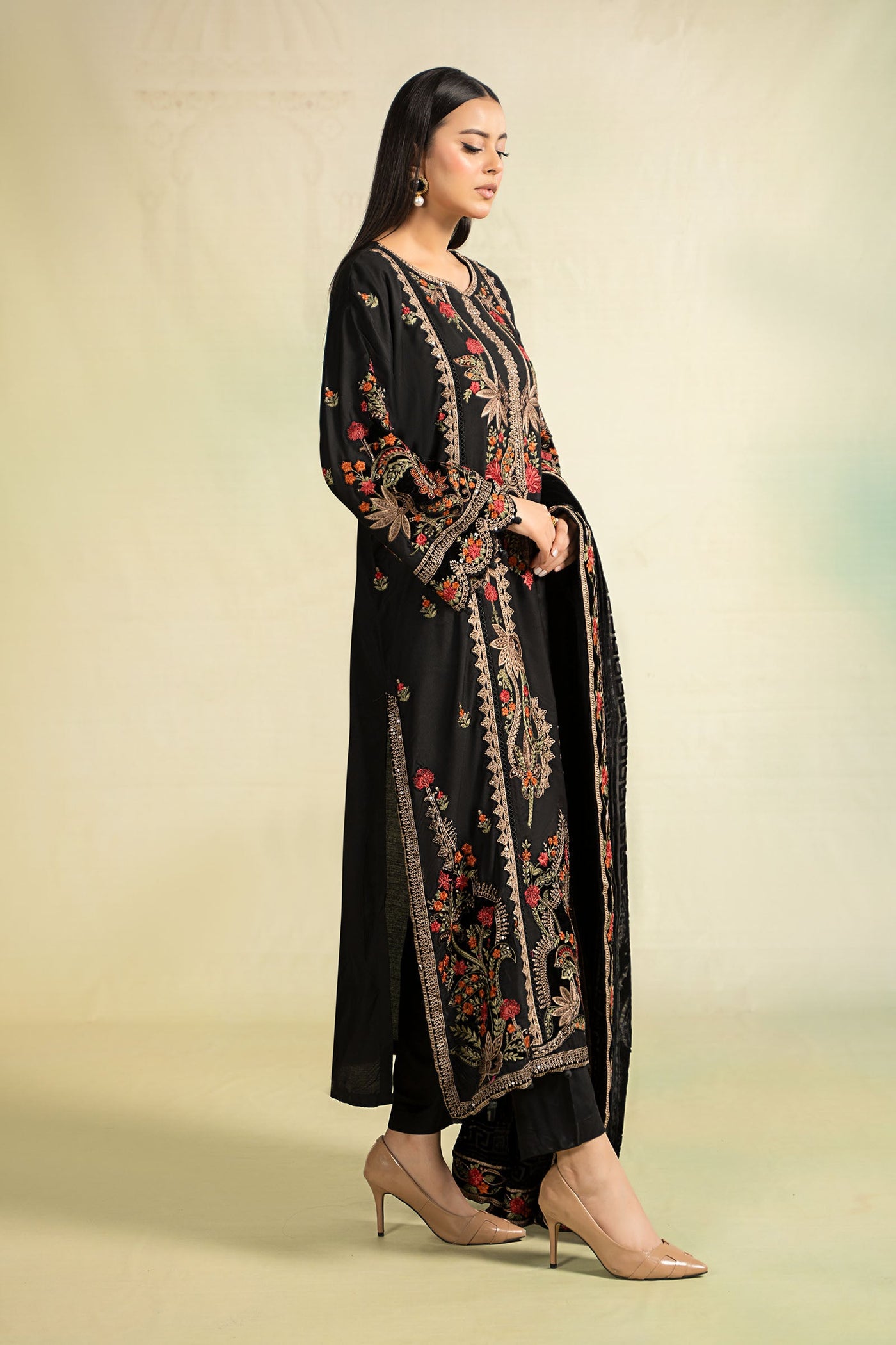 3 Piece Embroidered Linen Suit | DW-W24-16