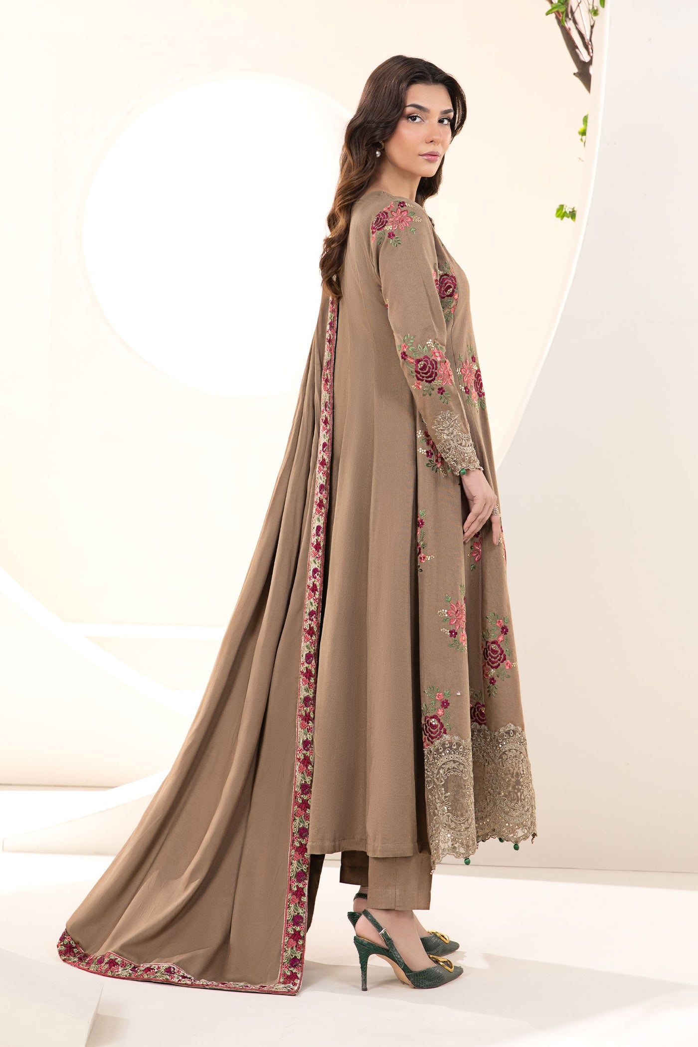 3 Piece Embroidered Khaddar Suit | DW-W24-33