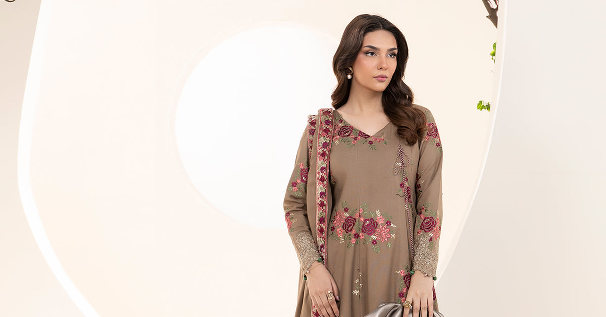 3 Piece Embroidered Khaddar Suit | DW-W24-33