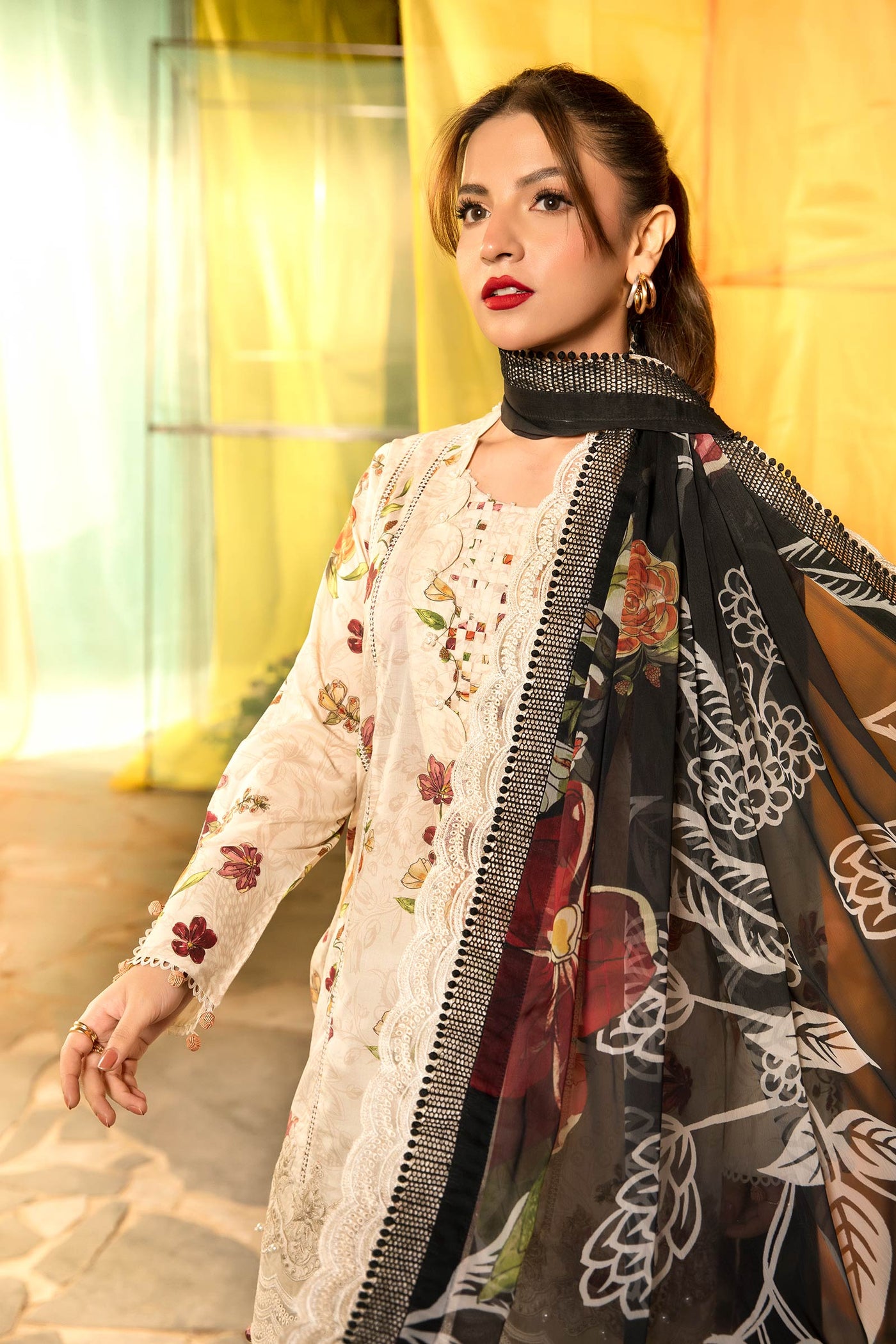 3 Pc Unstitched Embroidered Lawn Suit | MB-CUS25-702B