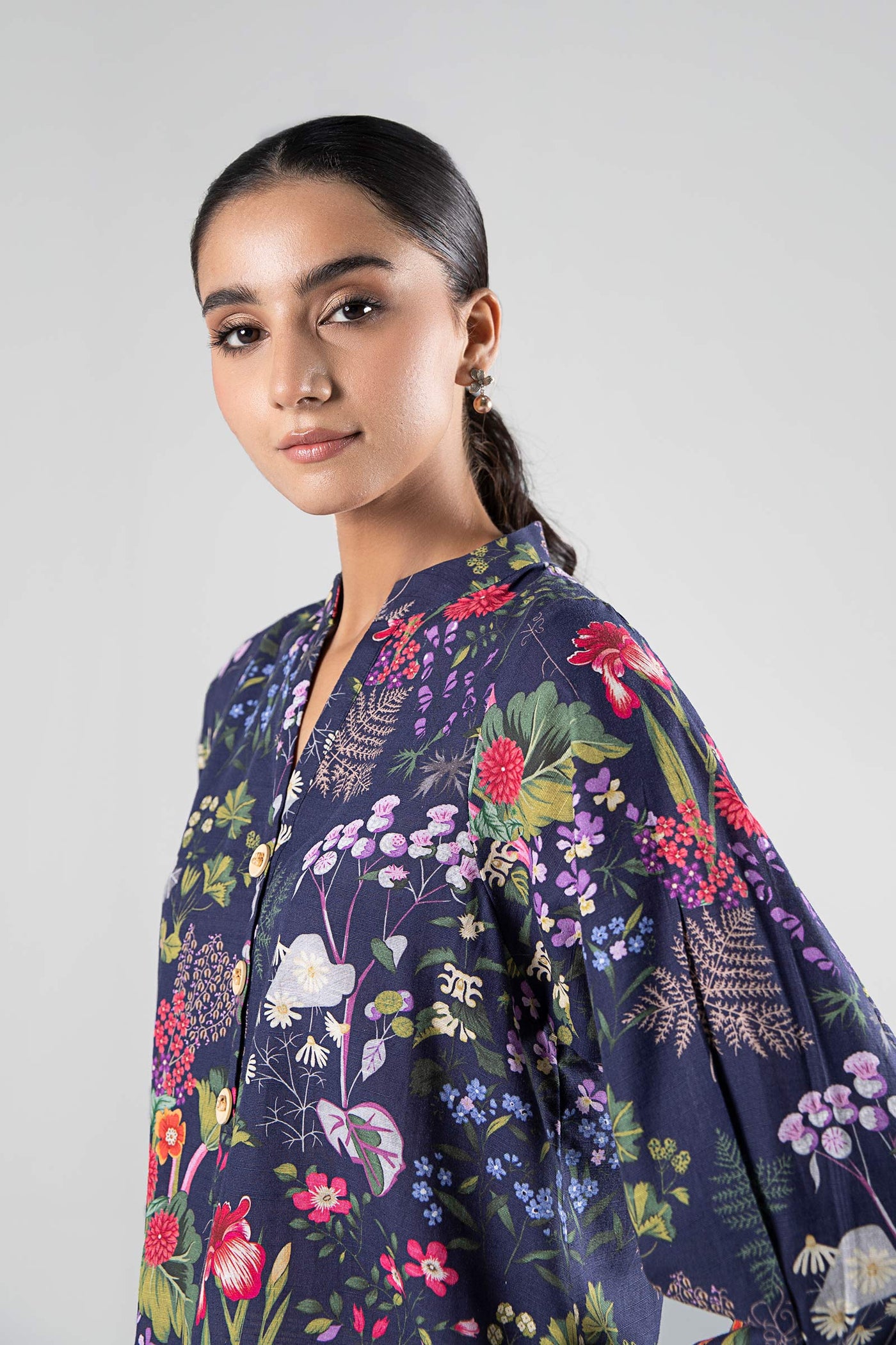 Printed Khaddar Shirt | MB-USP23-201B