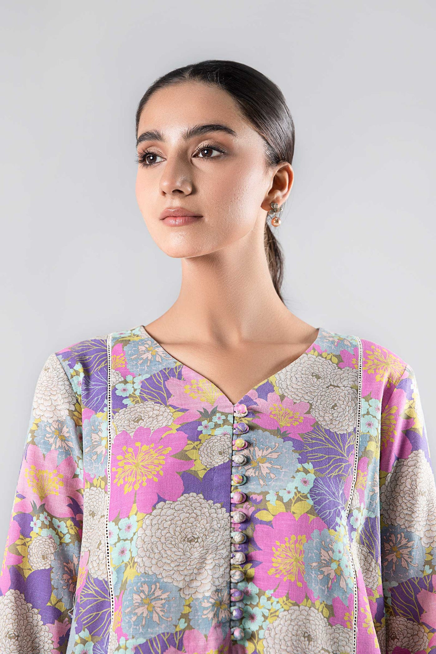 Printed Khaddar Shirt | MB-USP23-204A