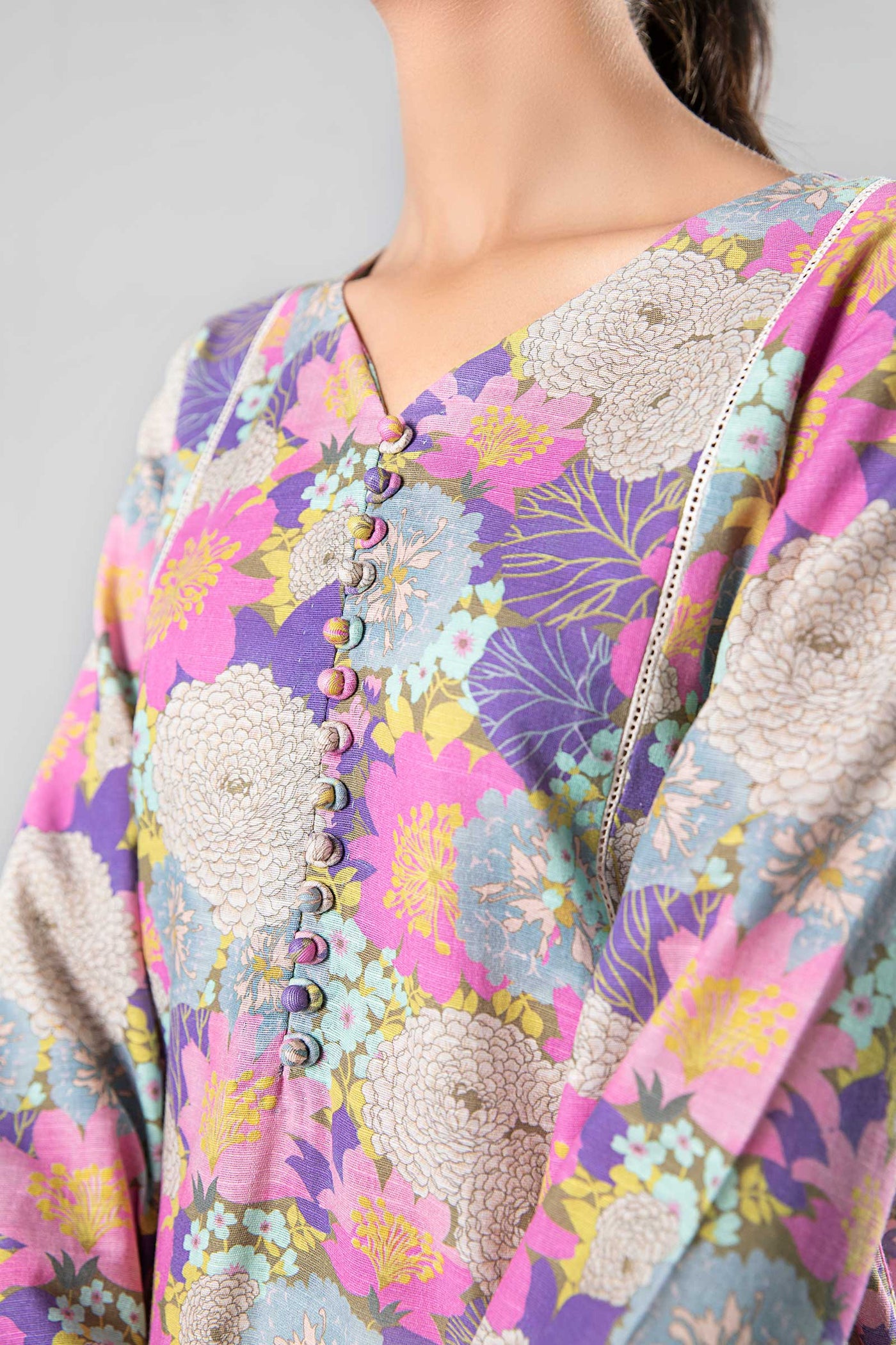 Printed Khaddar Shirt | MB-USP23-204A