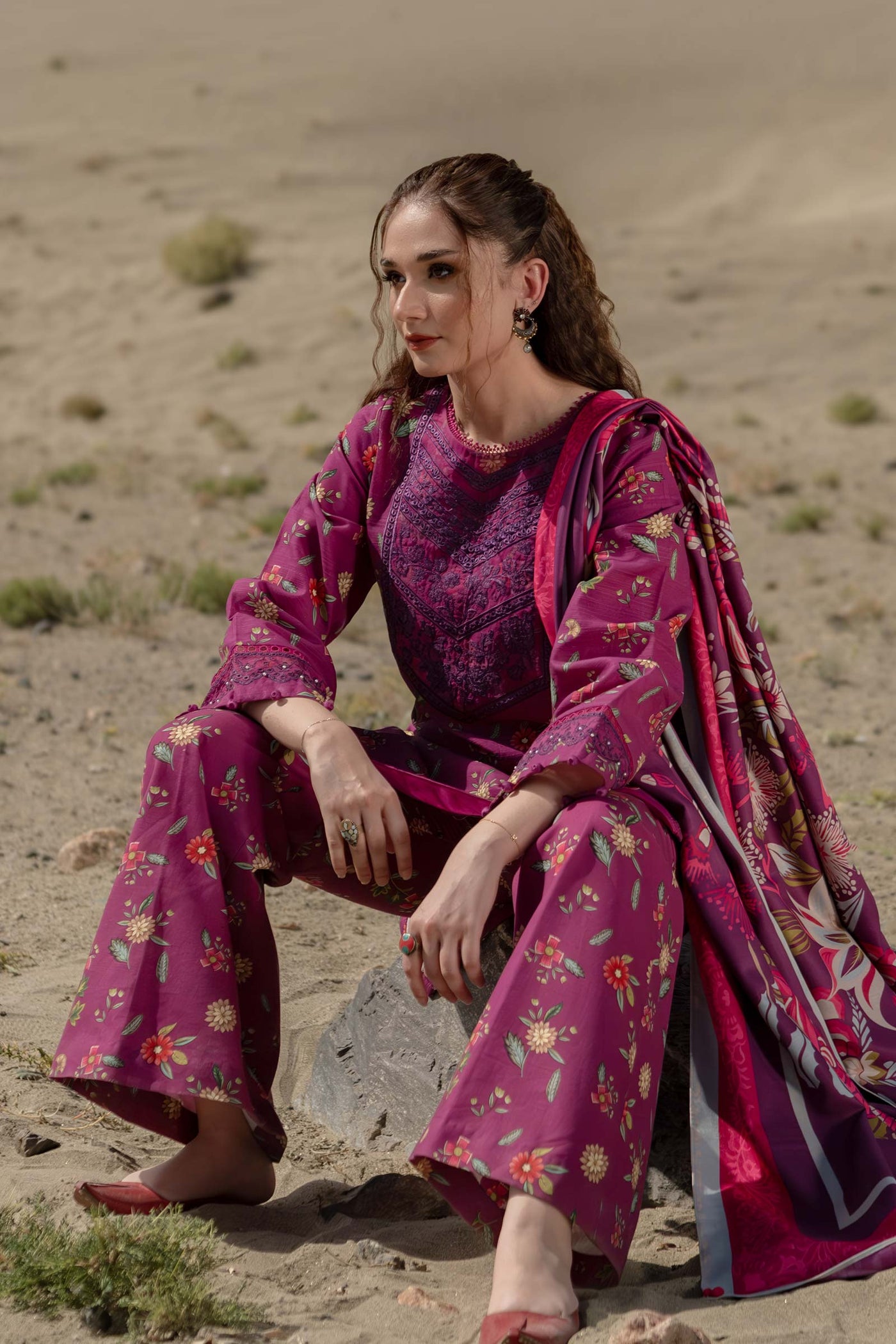 3 Pc Unstitched Printed Khaddar Suit | 505-A