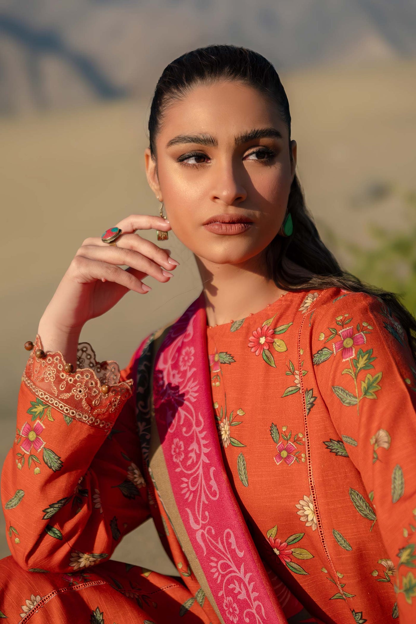 3 Pc Unstitched Printed Khaddar Suit | 505-B