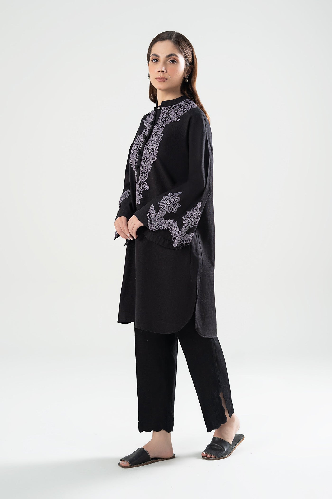 Embroidered Crosshatch Slub Shirt | MB-WS24-114