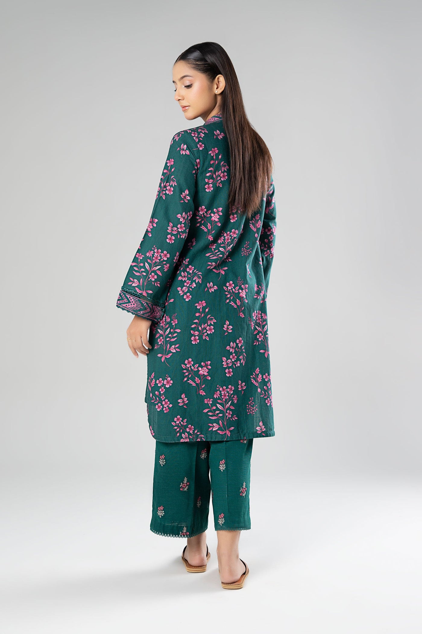 2 Pc Printed Khaddar Suit | MB-WS24-151