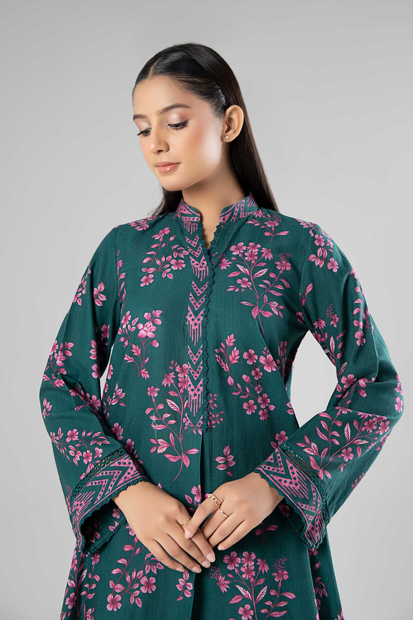 2 Pc Printed Khaddar Suit | MB-WS24-151