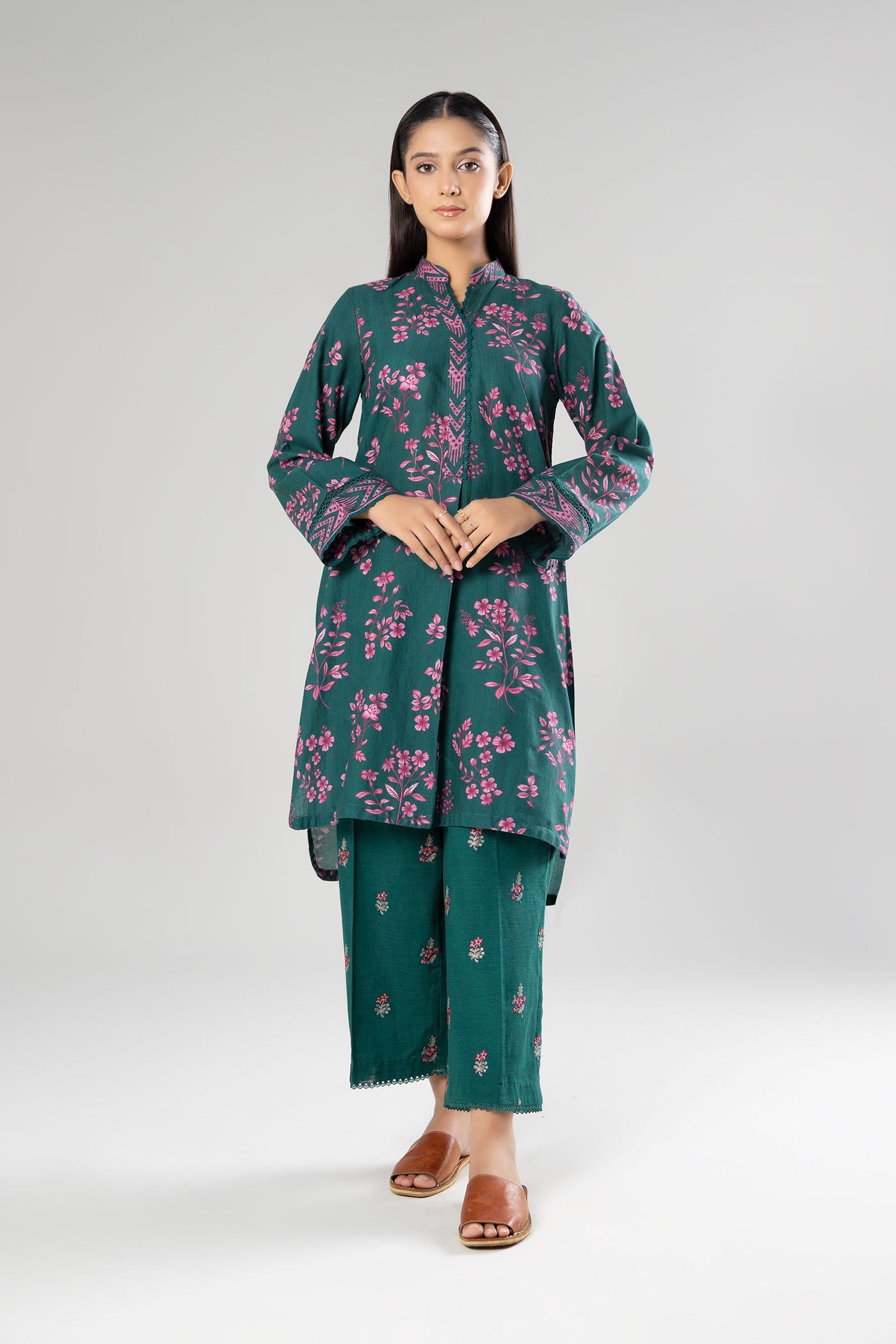 2 Pc Printed Khaddar Suit | MB-WS24-151