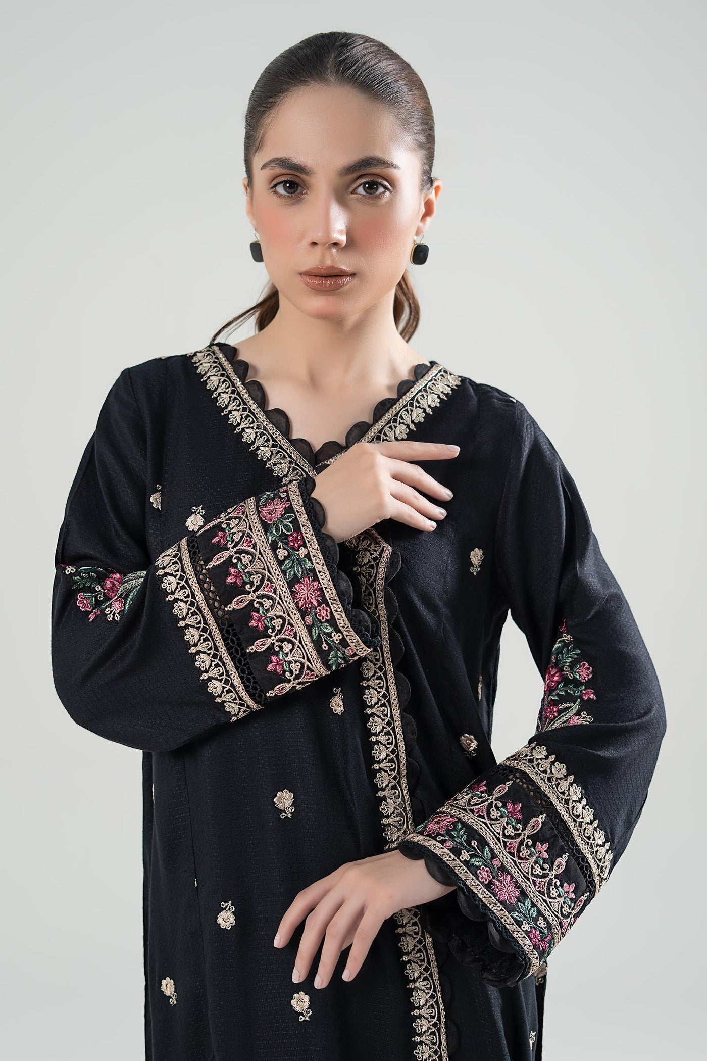 Embroidered Dobby Shirt | MB-WS24-160