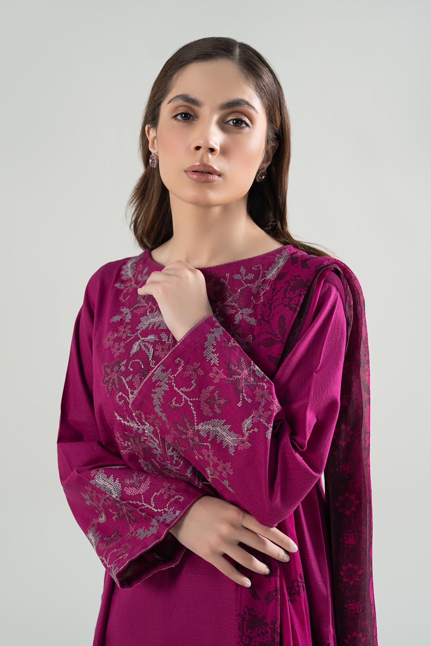 2 Pc Embroidered Khaddar Suit | MB-WS24-178