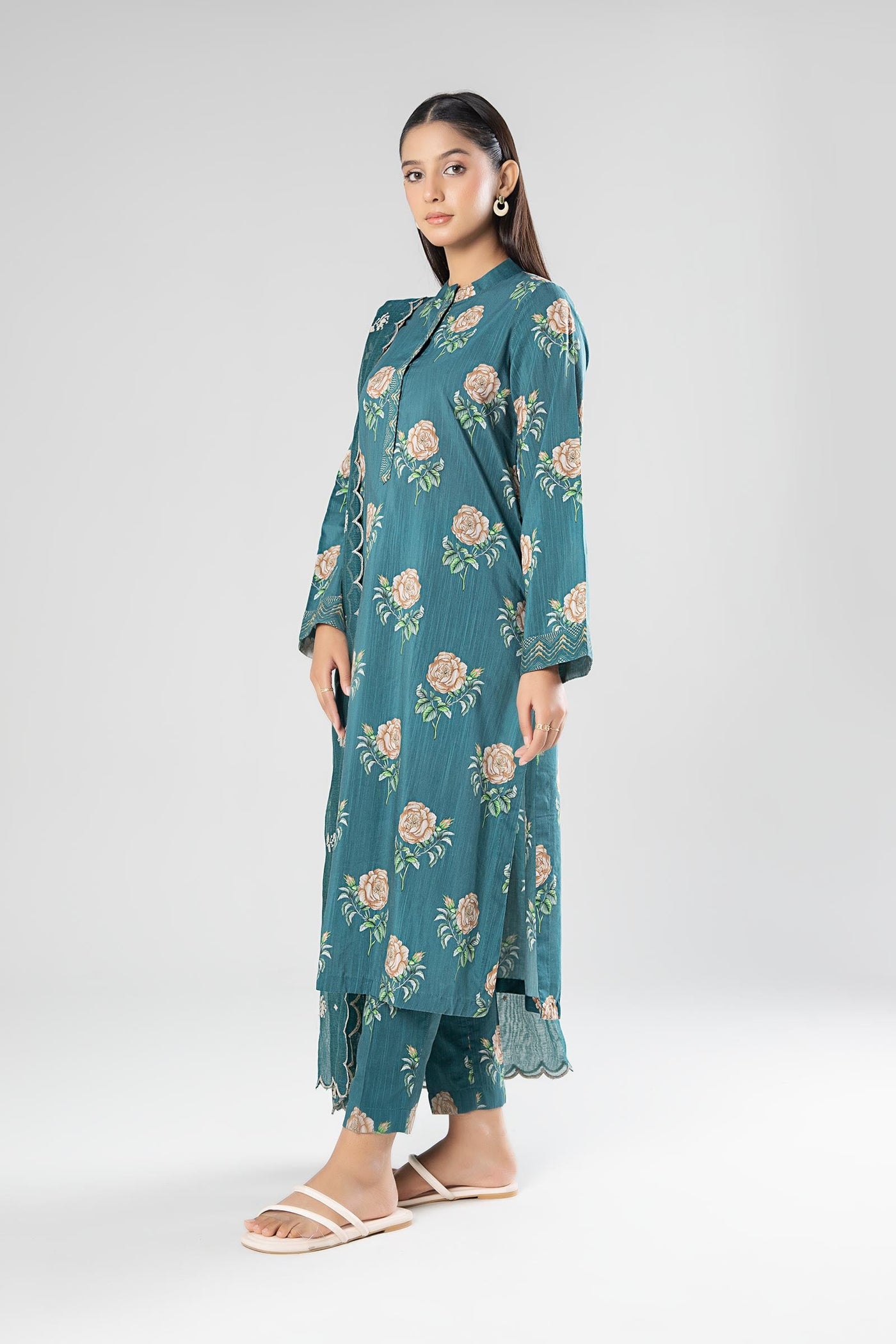 3 Pc Embroidered Slub Suit | MB-WS24-179