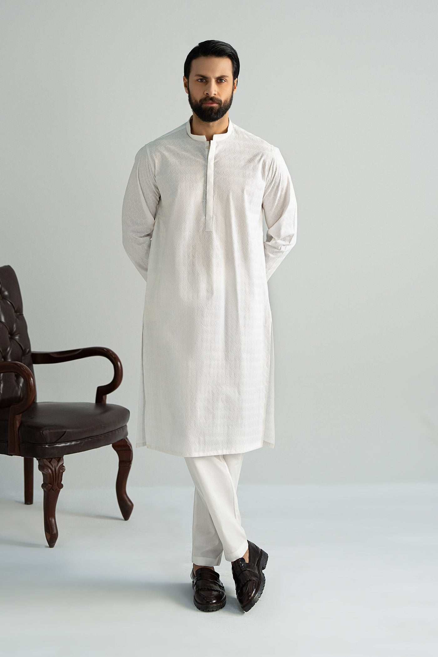 Embroidered Cotton Kurta | MBM-KR25-07