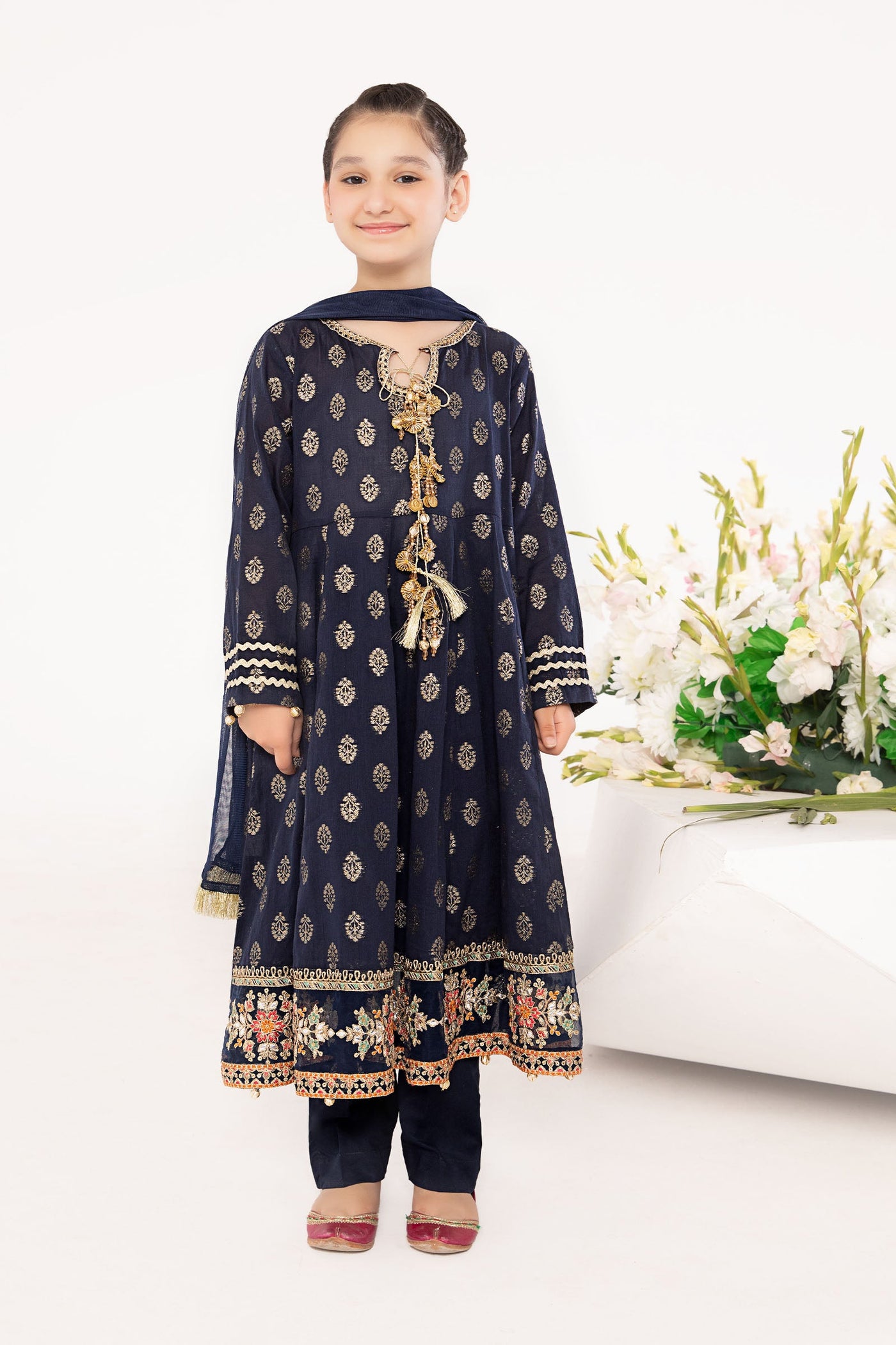 3 Piece Embroidered Suit | MKD-EF23-31R1