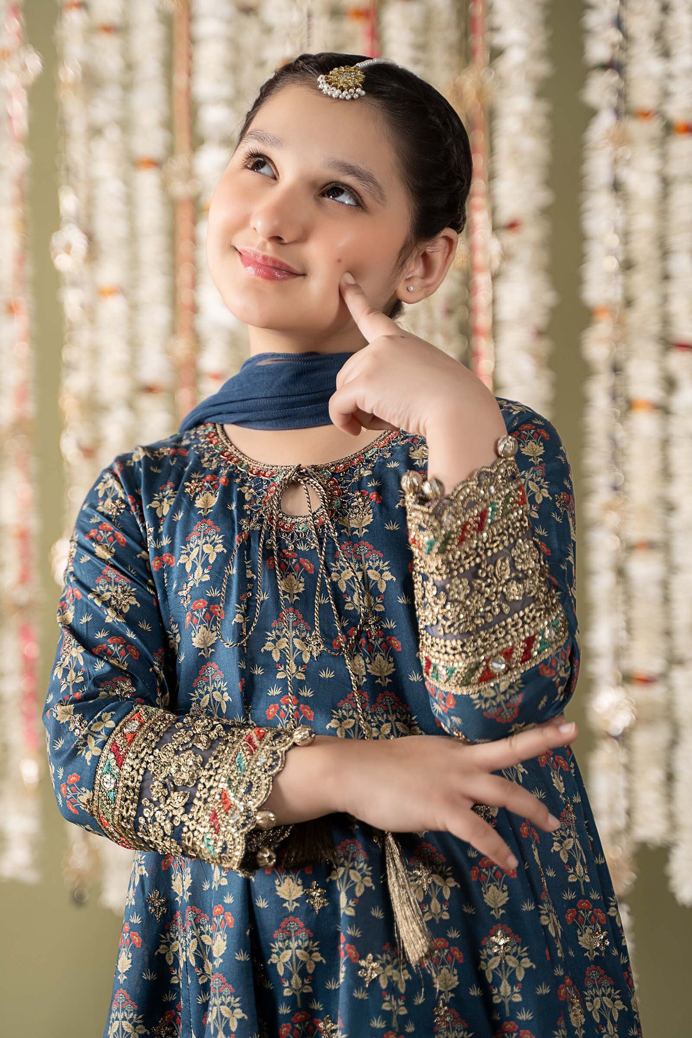 3 Piece Embroidered Lawn Suit | MKD-EF25-05