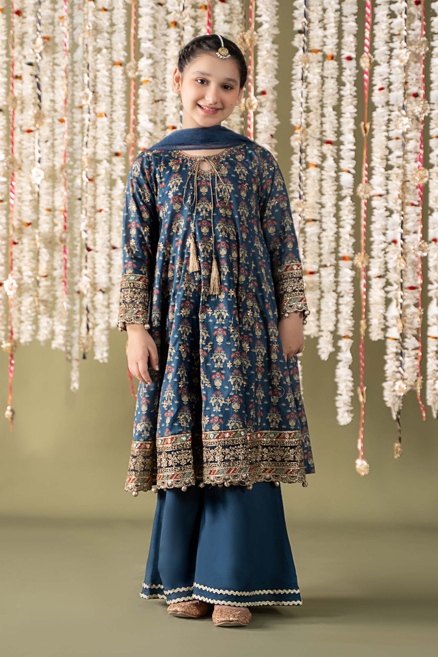 3 Piece Embroidered Lawn Suit | MKD-EF25-05