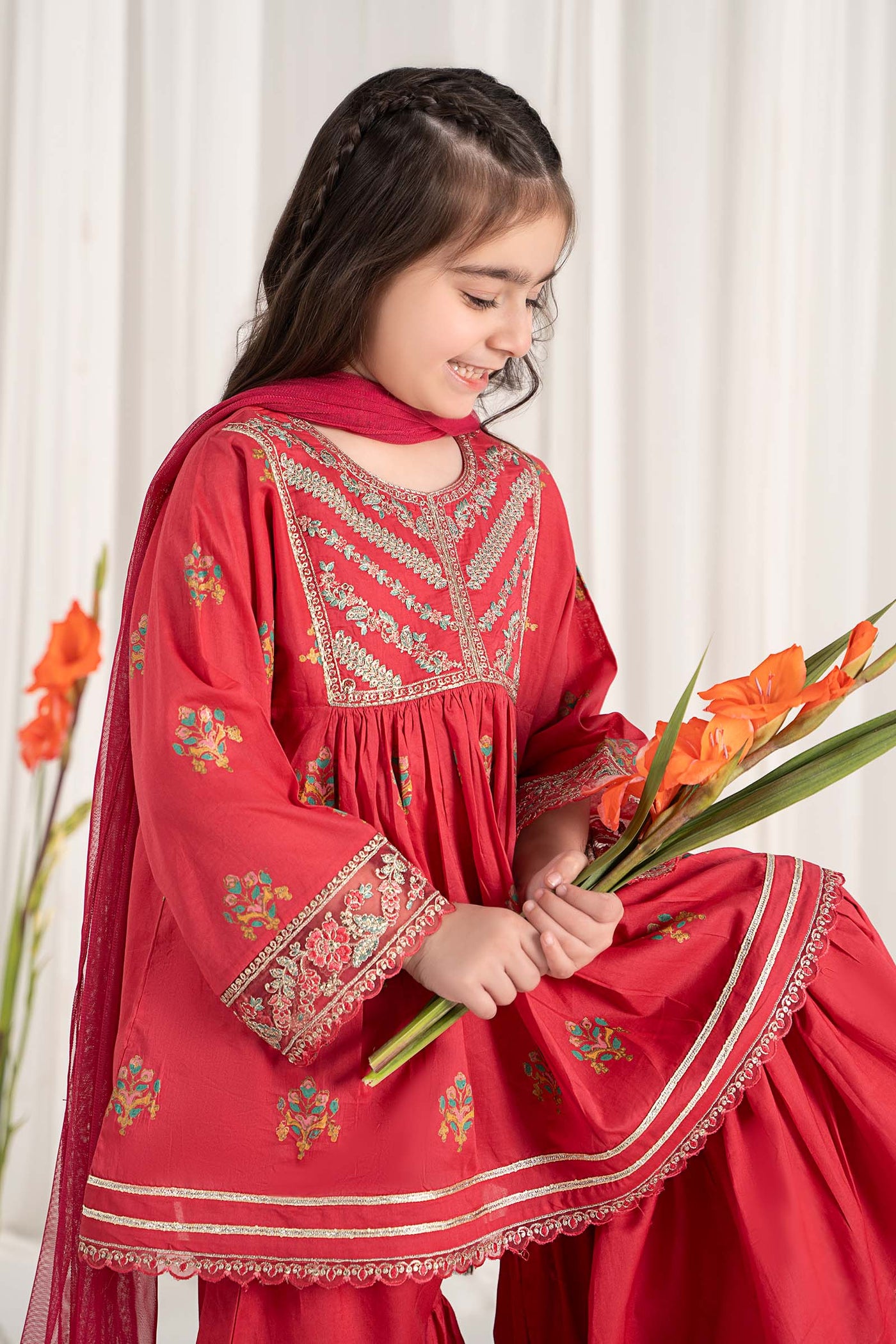 3 Piece Embroidered Lawn Suit | MKD-EF25-15