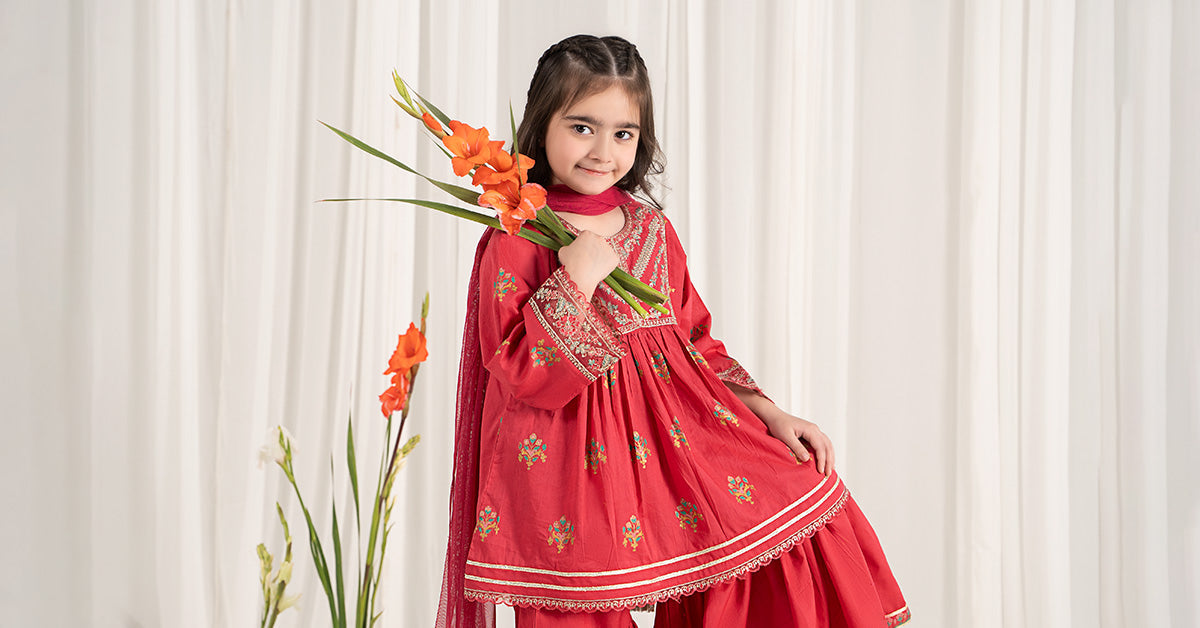 3 Piece Embroidered Lawn Suit | MKD-EF25-15