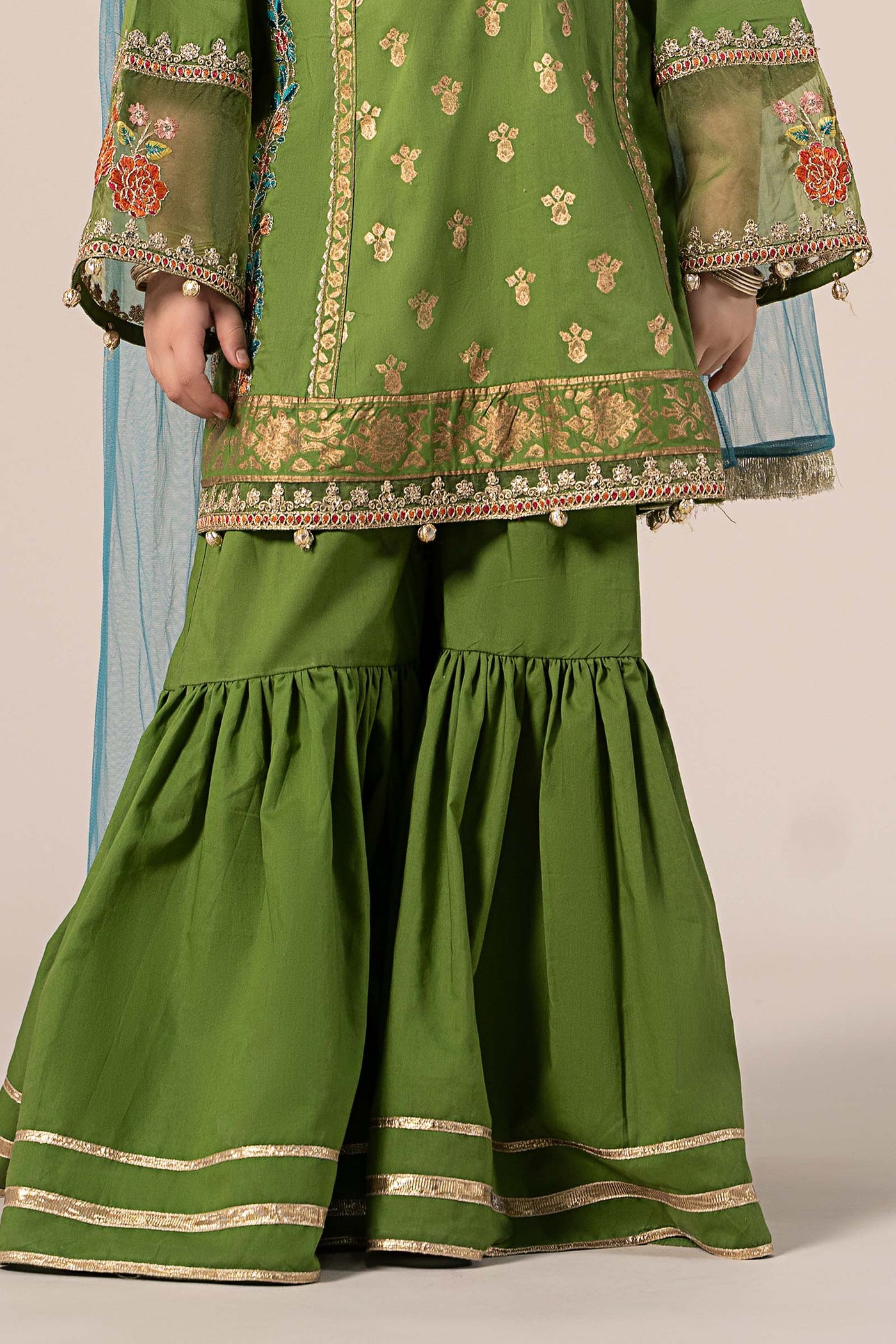 3 Piece Embroidered Lawn Suit | MKD-EF25-24