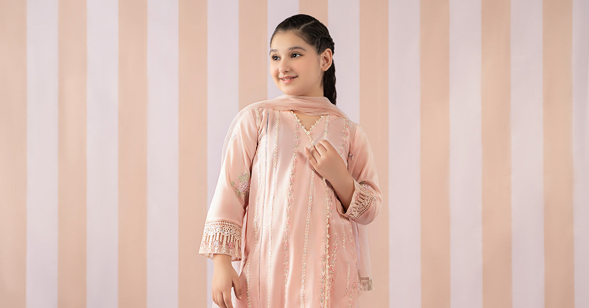 3 Piece Embroidered Lawn Suit | MKD-EF25-51