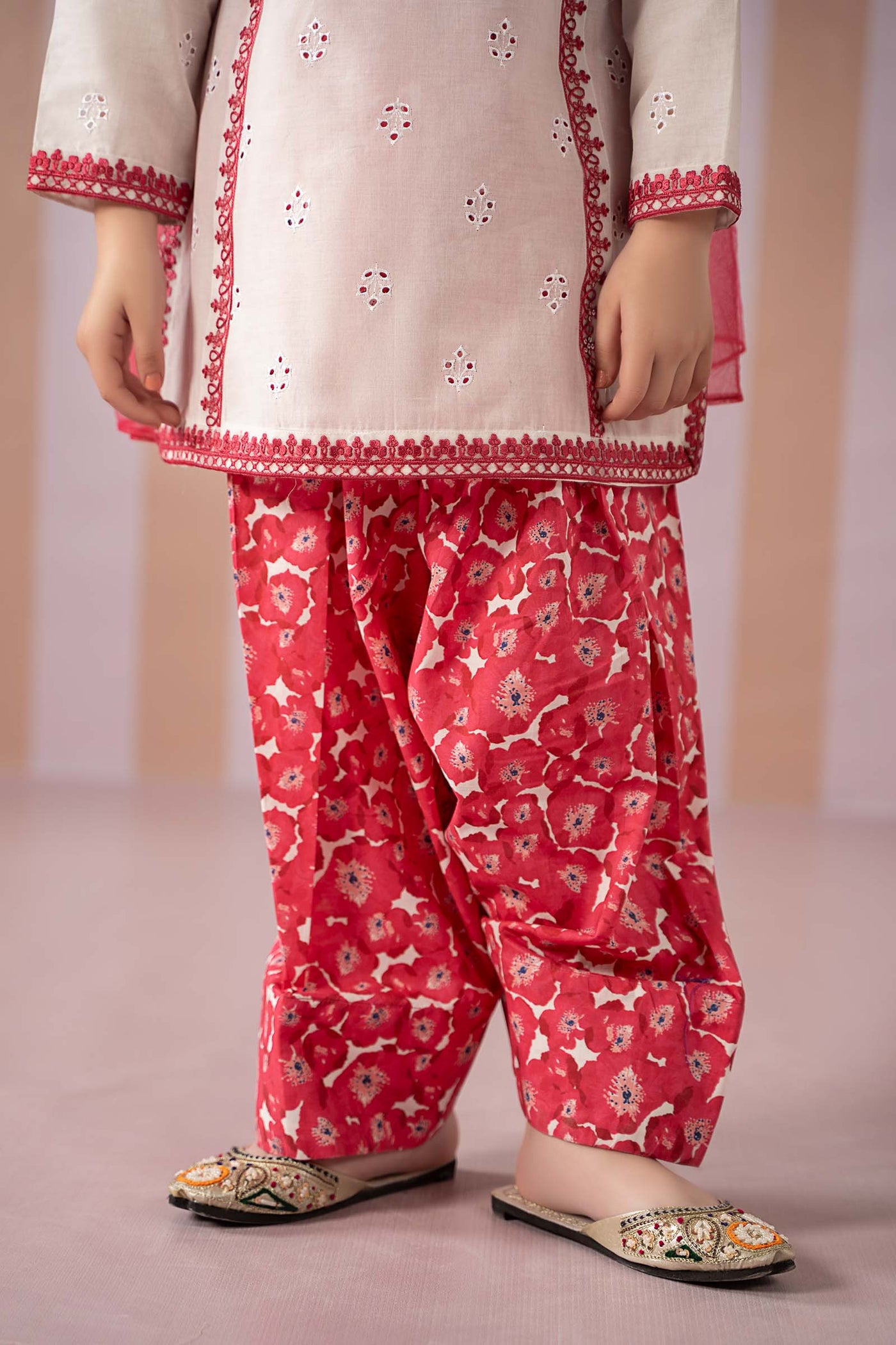 3 Piece Embroidered Lawn Suit | MKD-EF25-66