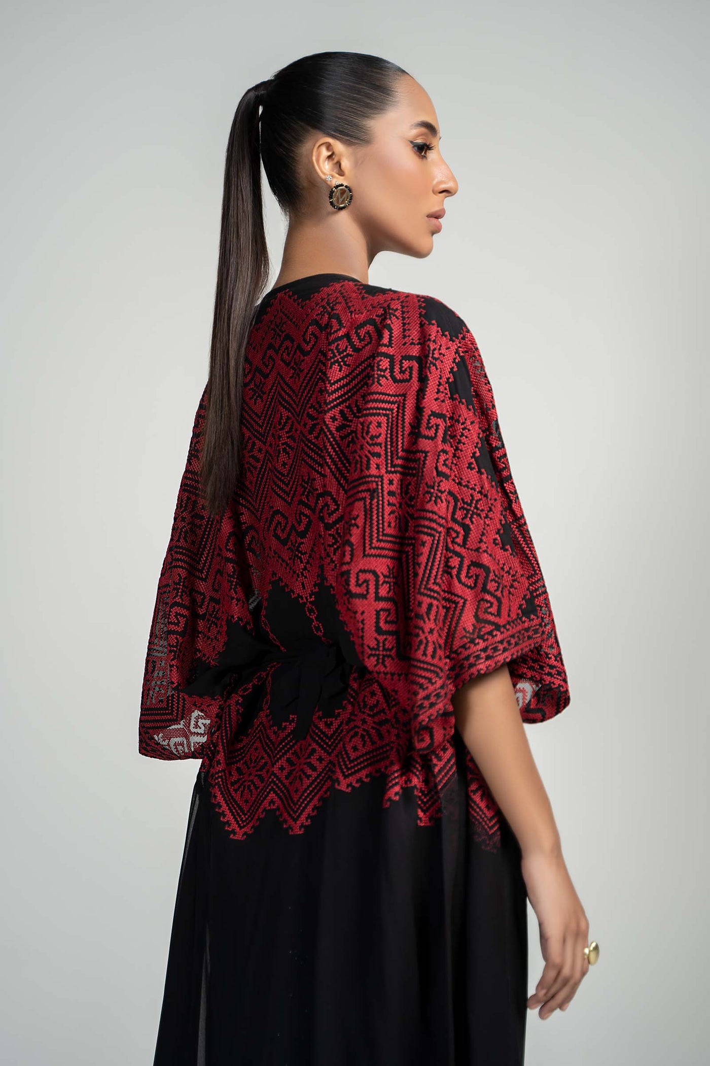 Embroidered Georgette Kaftan | PS-PF24-15